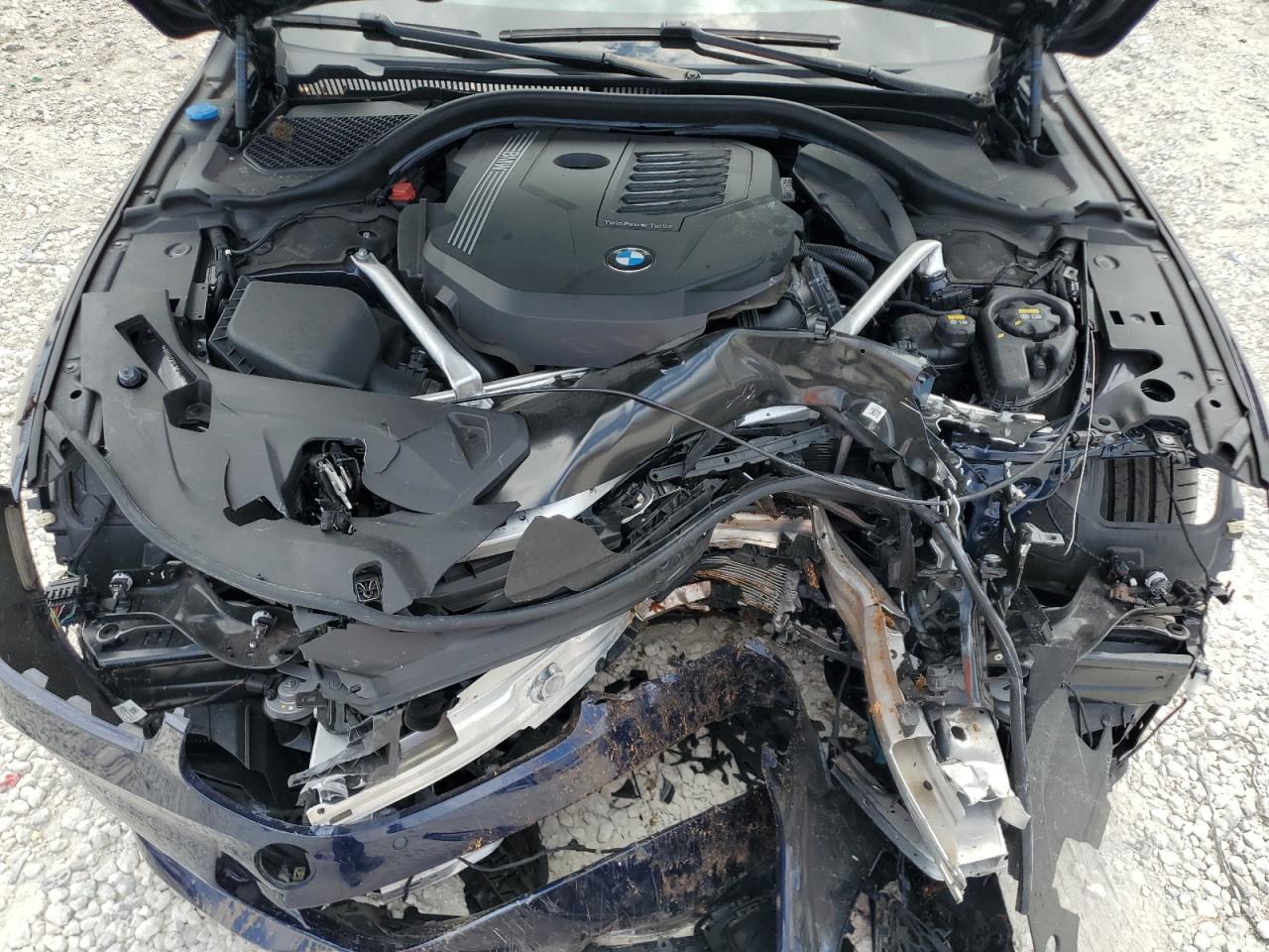 2022 Bmw 840i    Blue vin: WBADZ2C03NCJ44126