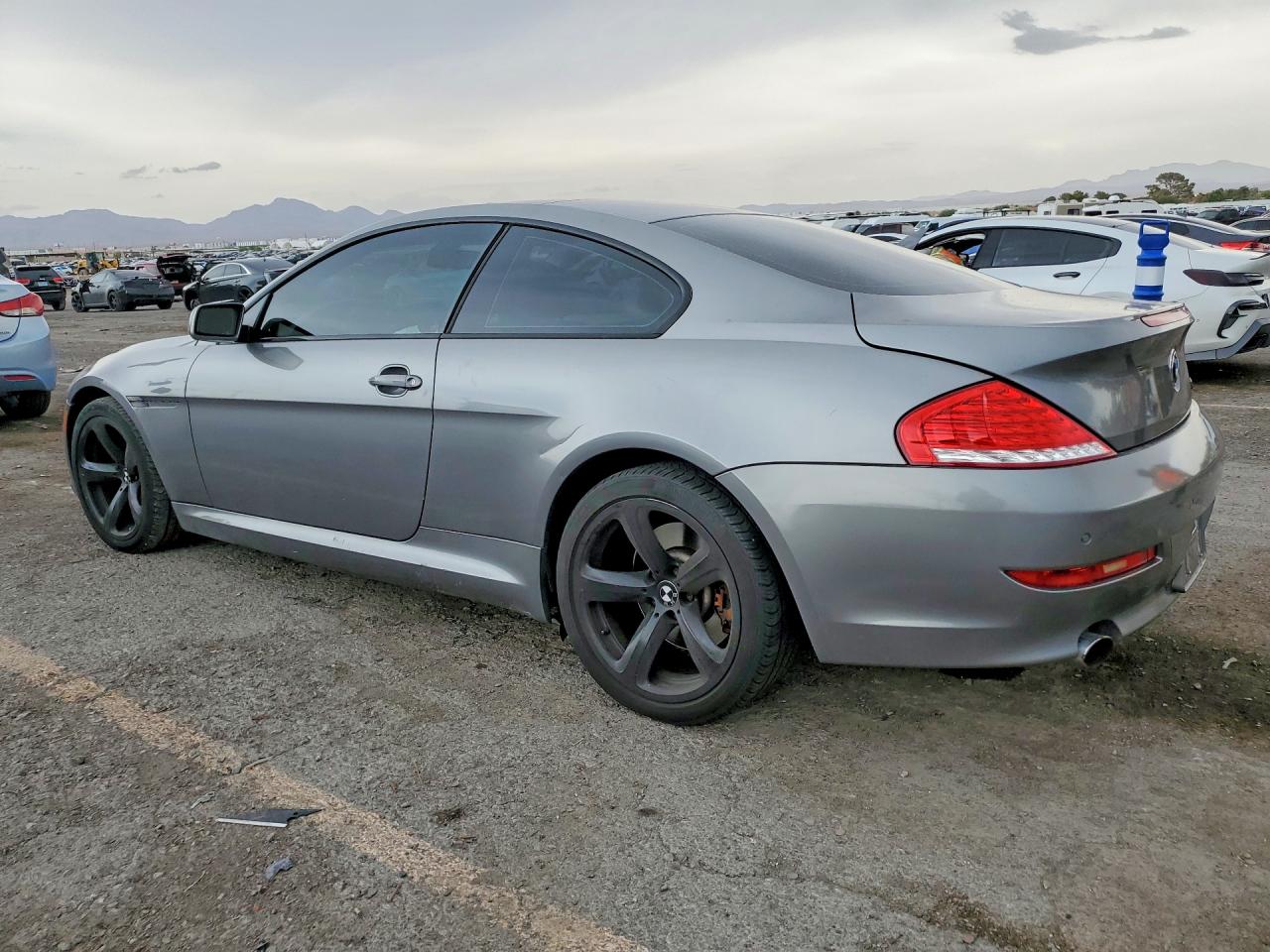 2008 Bmw 650 I Серебряный vin: WBAEA53518CV91258