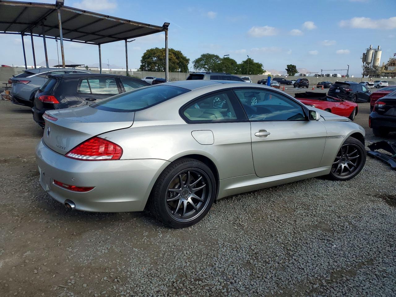 2008 Bmw 650 I Желто-коричневый vin: WBAEA53528CV91415