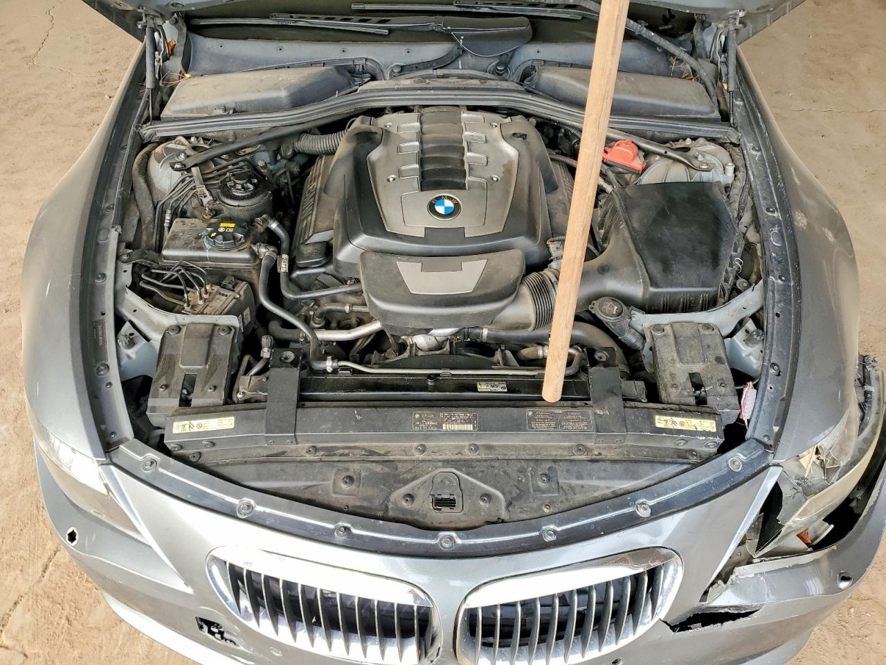 2008 Bmw 650 I Silver vin: WBAEA53548CV90024