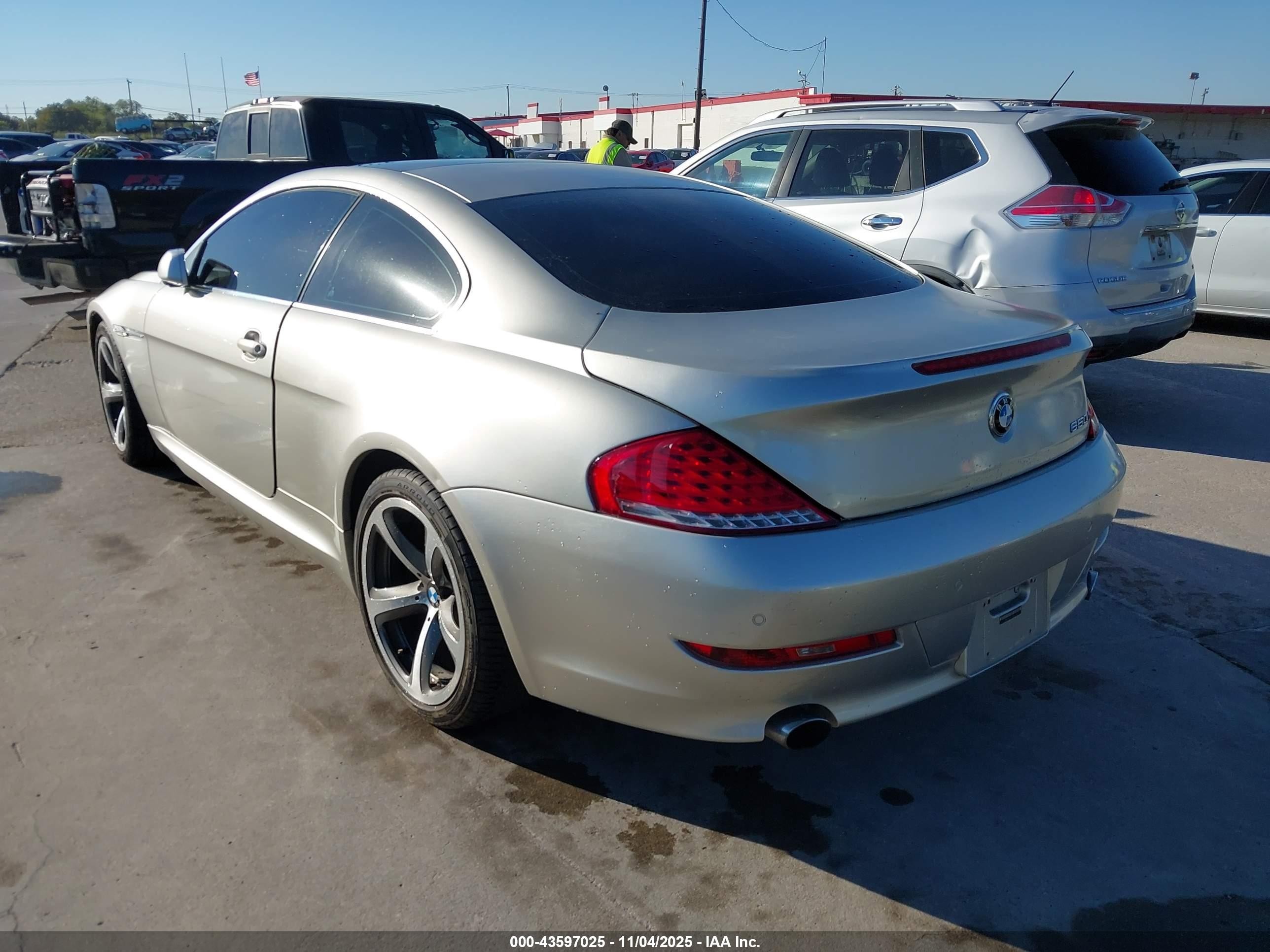 2009 Bmw 650i   Gold vin: WBAEA53549CV92518