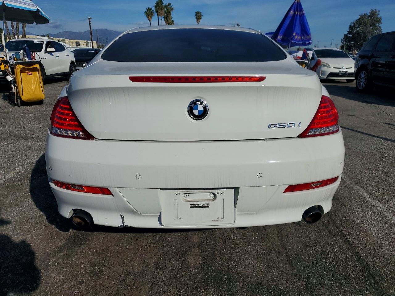 2009 Bmw 650 I White vin: WBAEA53599CV92398