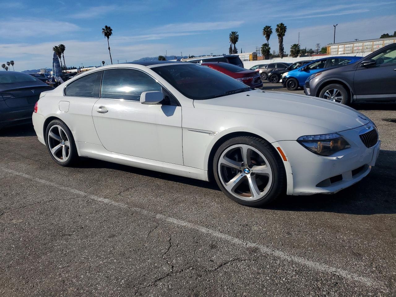2009 Bmw 650 I White vin: WBAEA53599CV92398