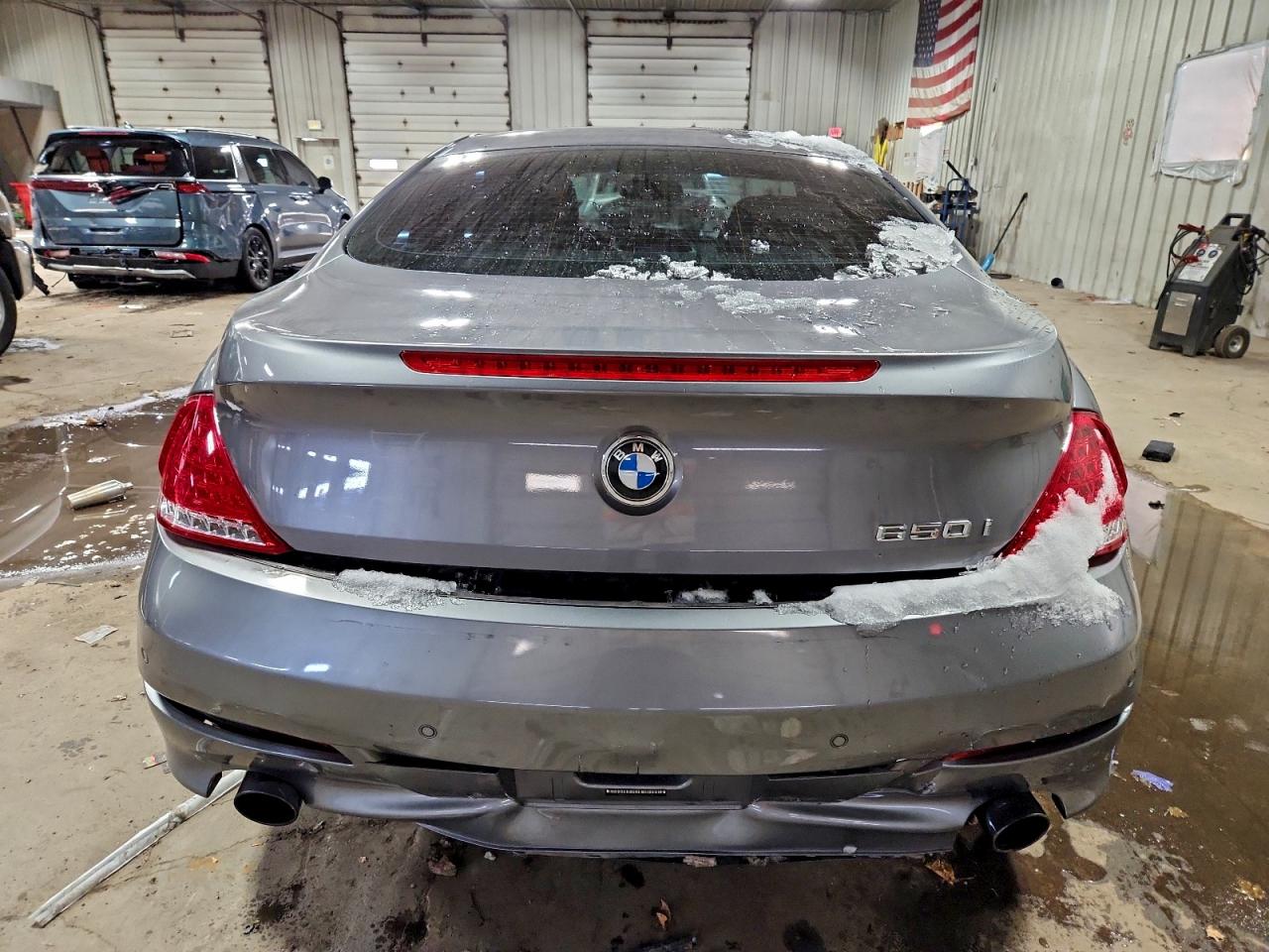 2010 Bmw 650 I Серый vin: WBAEA5C55ACV92788