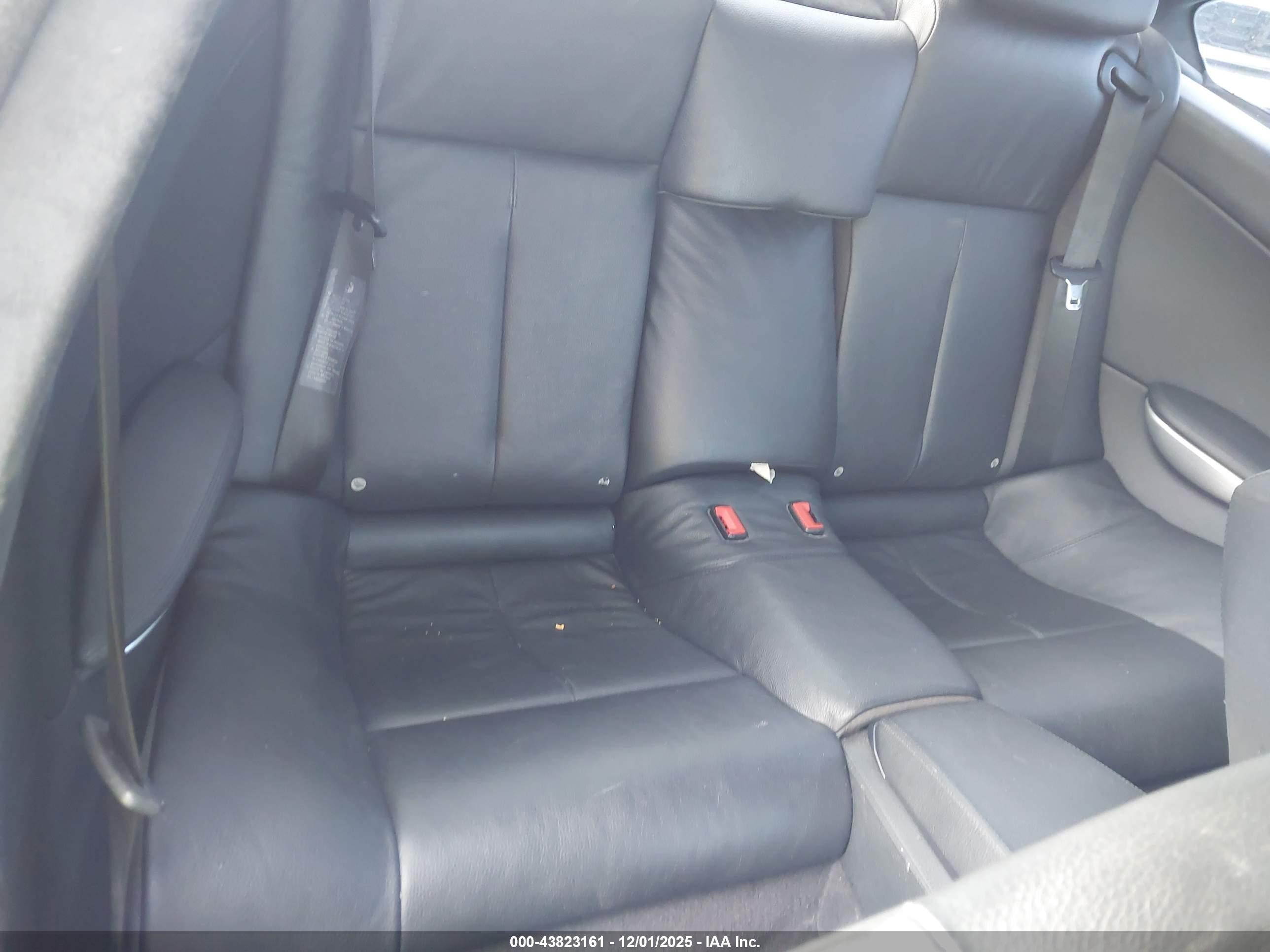2010 Bmw 650i   Black vin: WBAEA5C57ACV92839