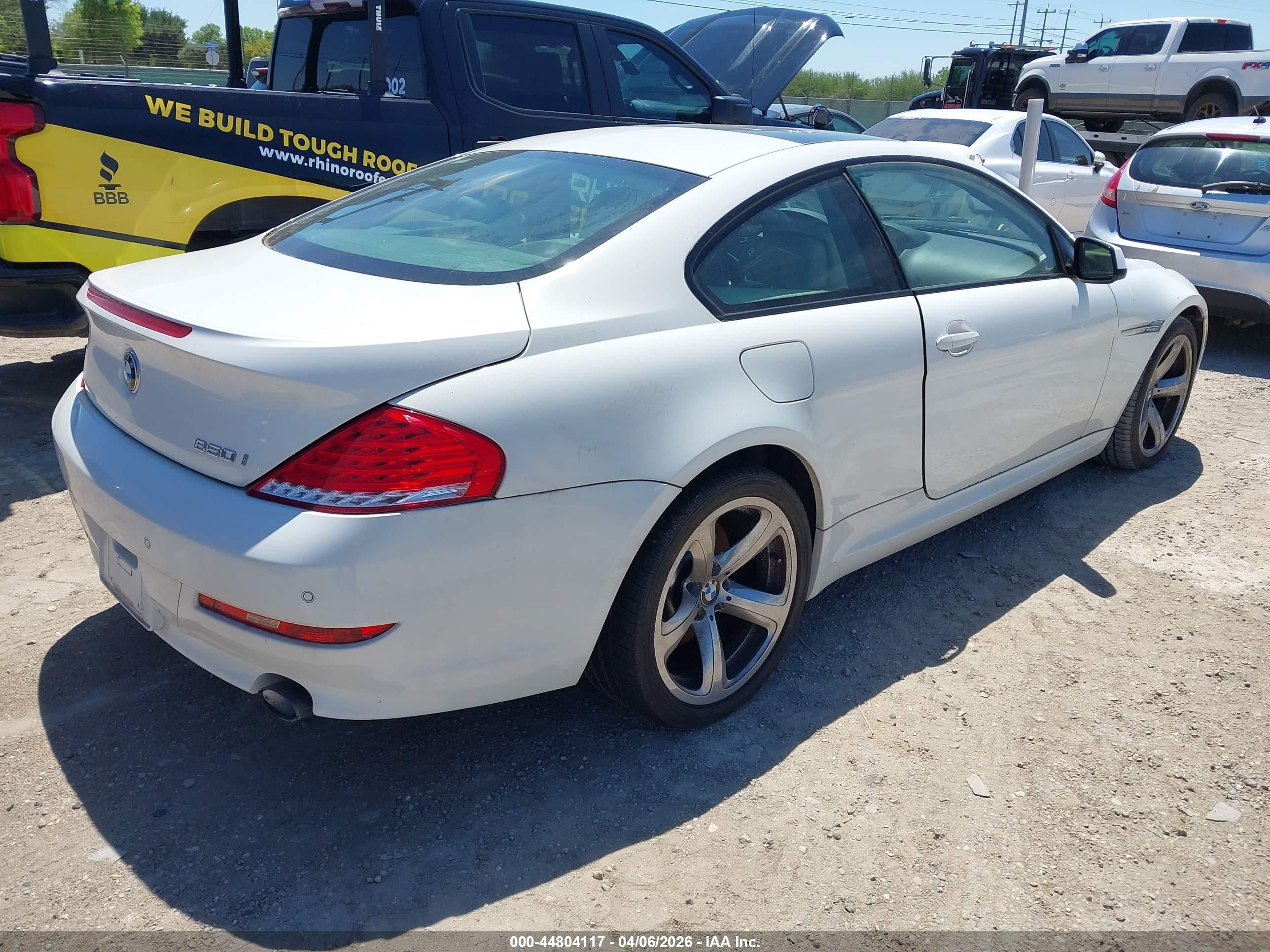 2010 Bmw 650i   White vin: WBAEA5C57ACV93005