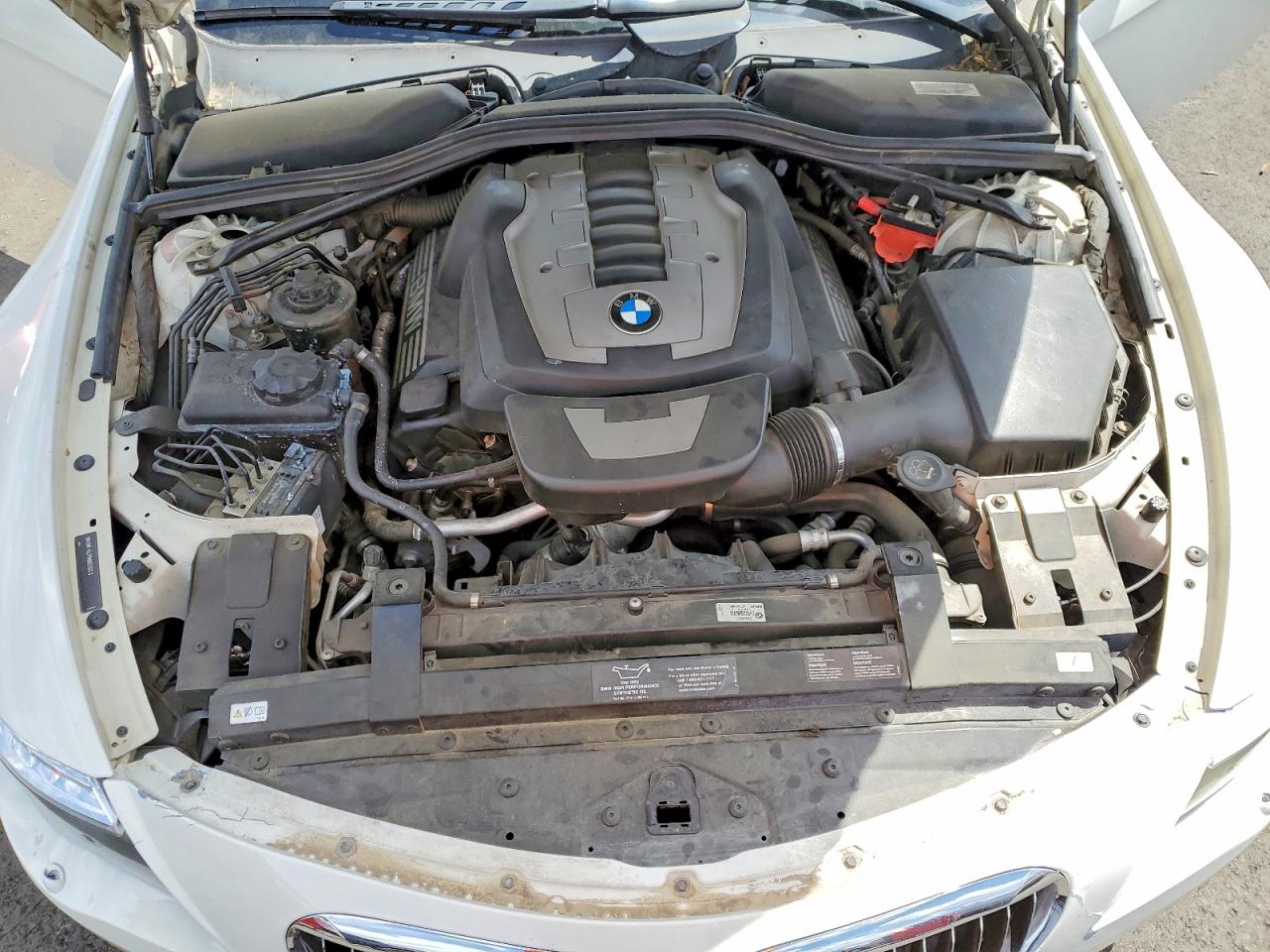 2009 Bmw 650 I White vin: WBAEB53529CX64977