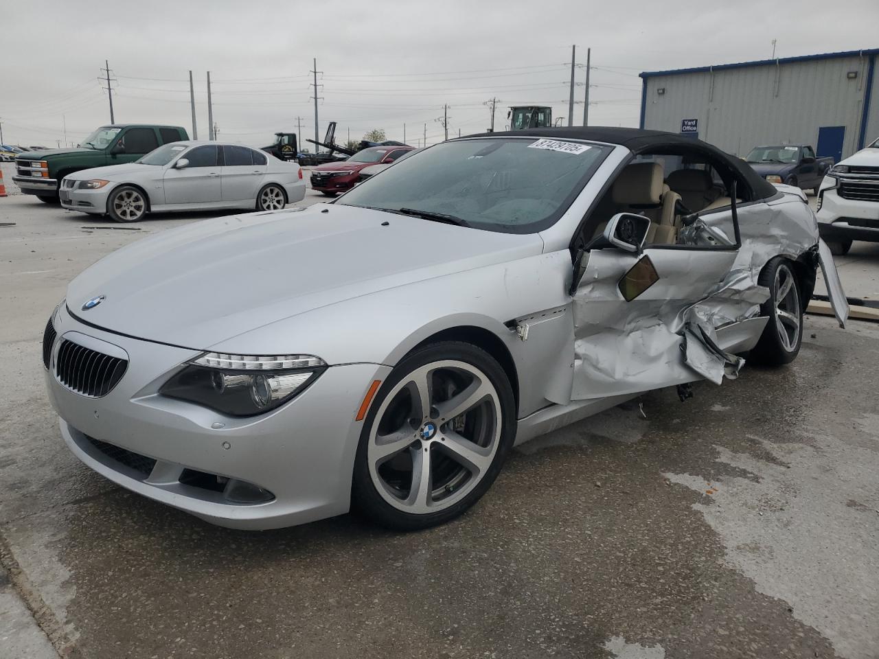 2009 Bmw 650 I Silver vin: WBAEB53549CX64169