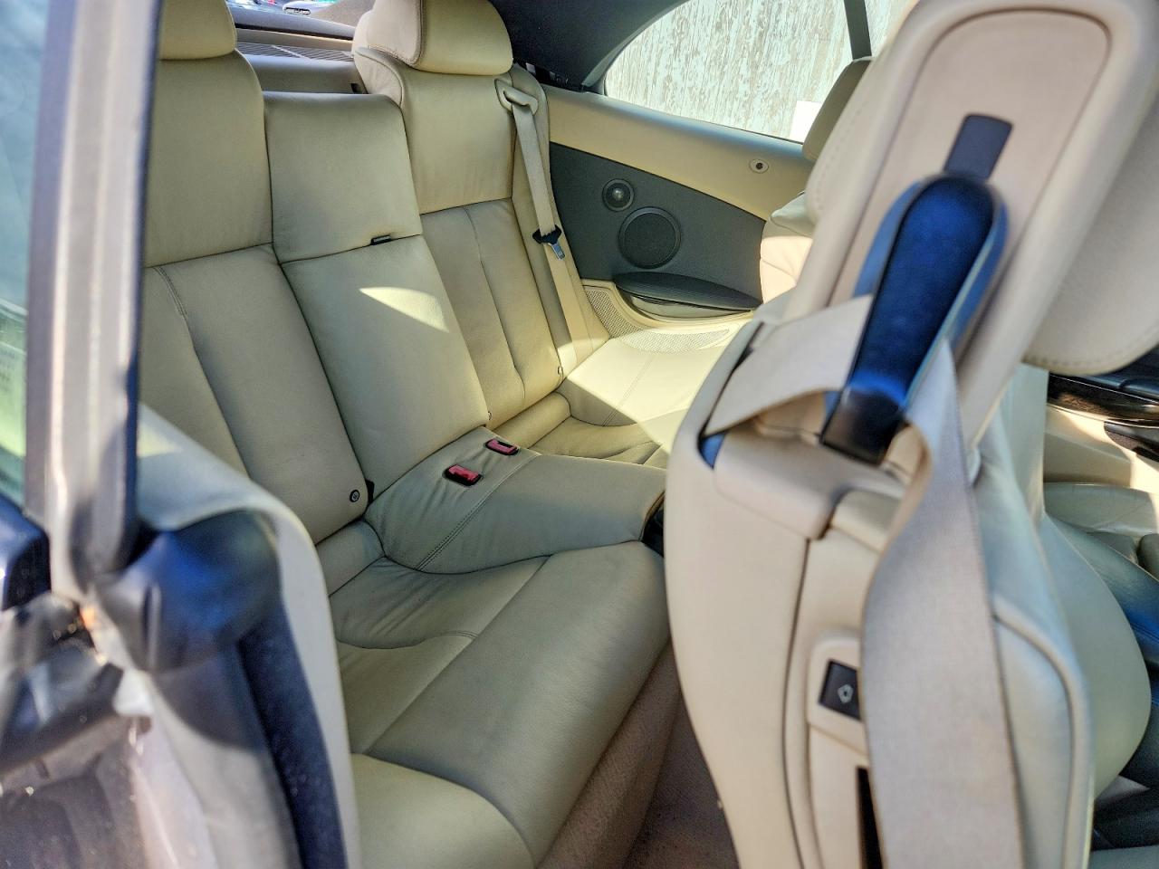 2010 Bmw 650 I Silver vin: WBAEB5C50AC225939