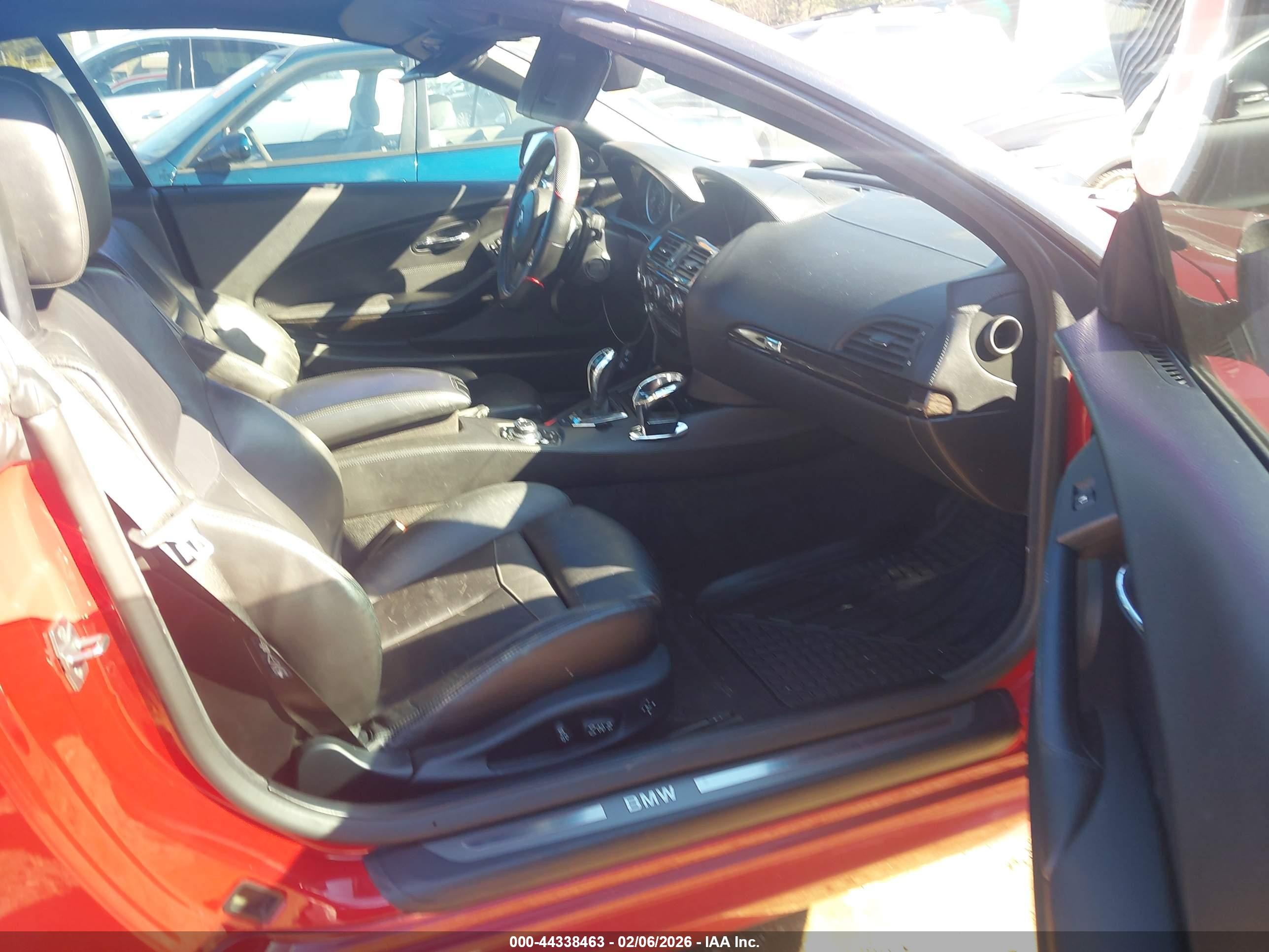 2010 Bmw 650i   Red vin: WBAEB5C50AC226010