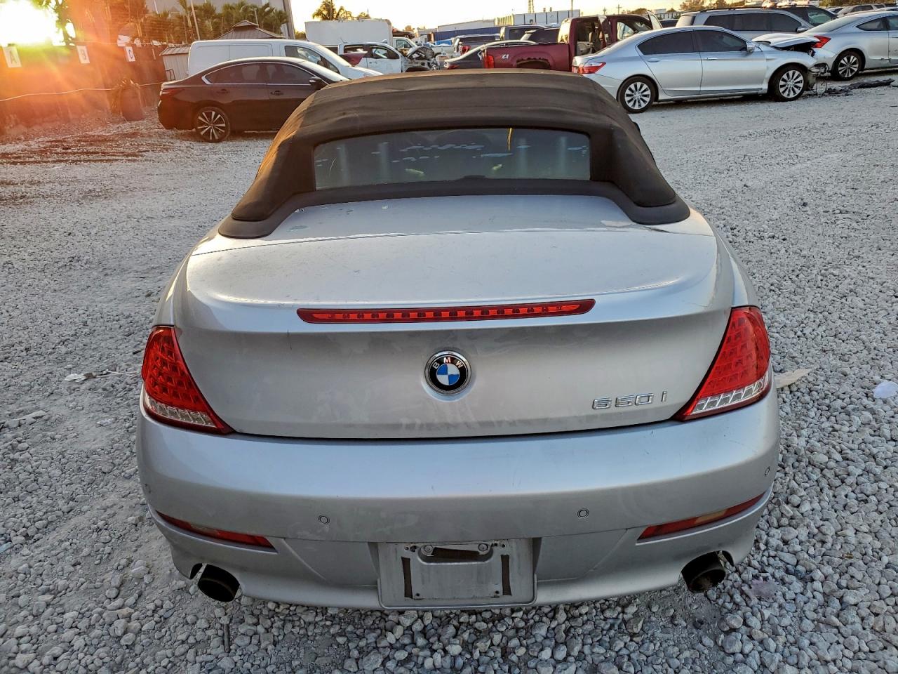2010 Bmw 650 I Silver vin: WBAEB5C55AC224611