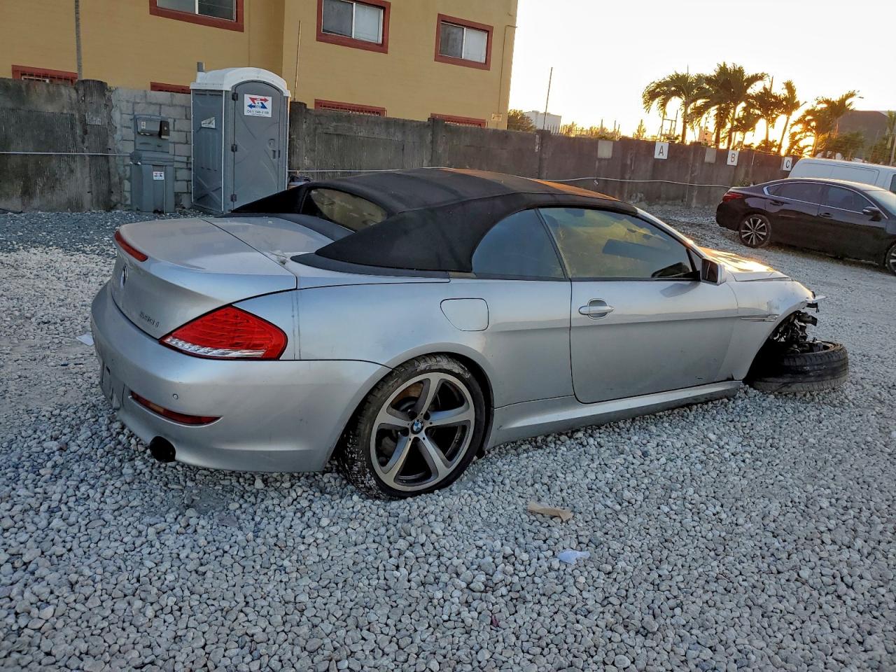 2010 Bmw 650 I Silver vin: WBAEB5C55AC224611