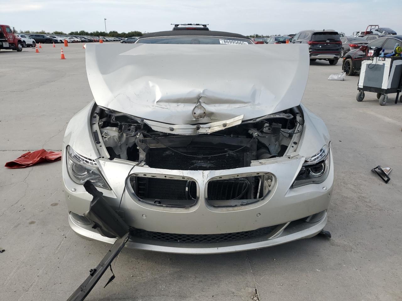 2010 Bmw 650 I Silver vin: WBAEB5C55AC225693