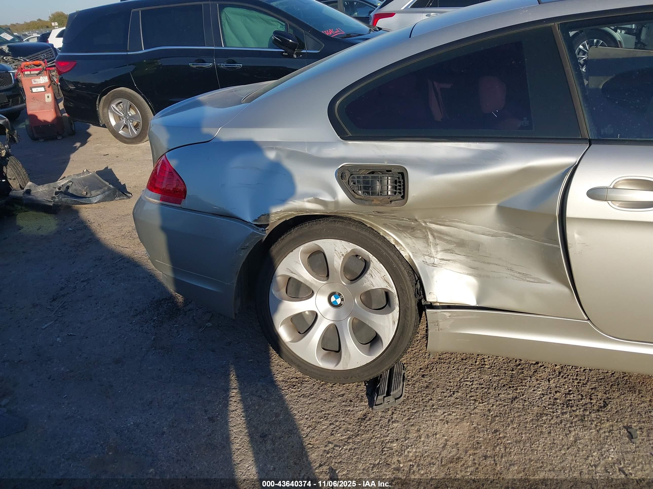 2006 Bmw 650i   Silver vin: WBAEH13476CR50573
