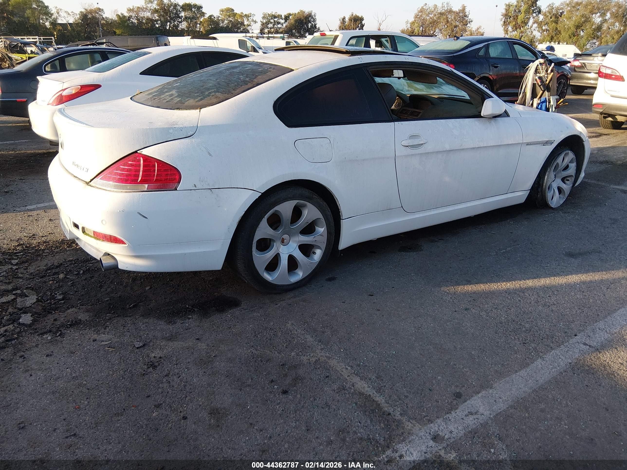 2005 Bmw 645ci   White vin: WBAEH73455CF95343