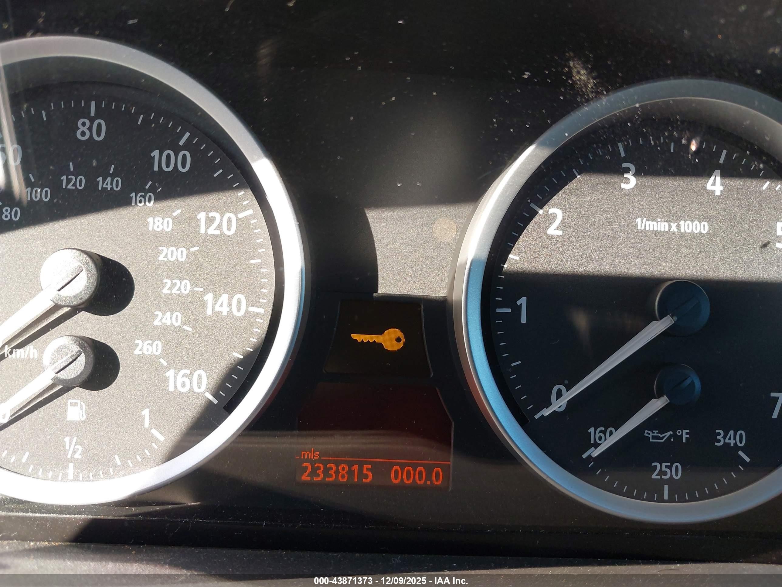 2005 Bmw 645ci   vin: WBAEH73465B192779