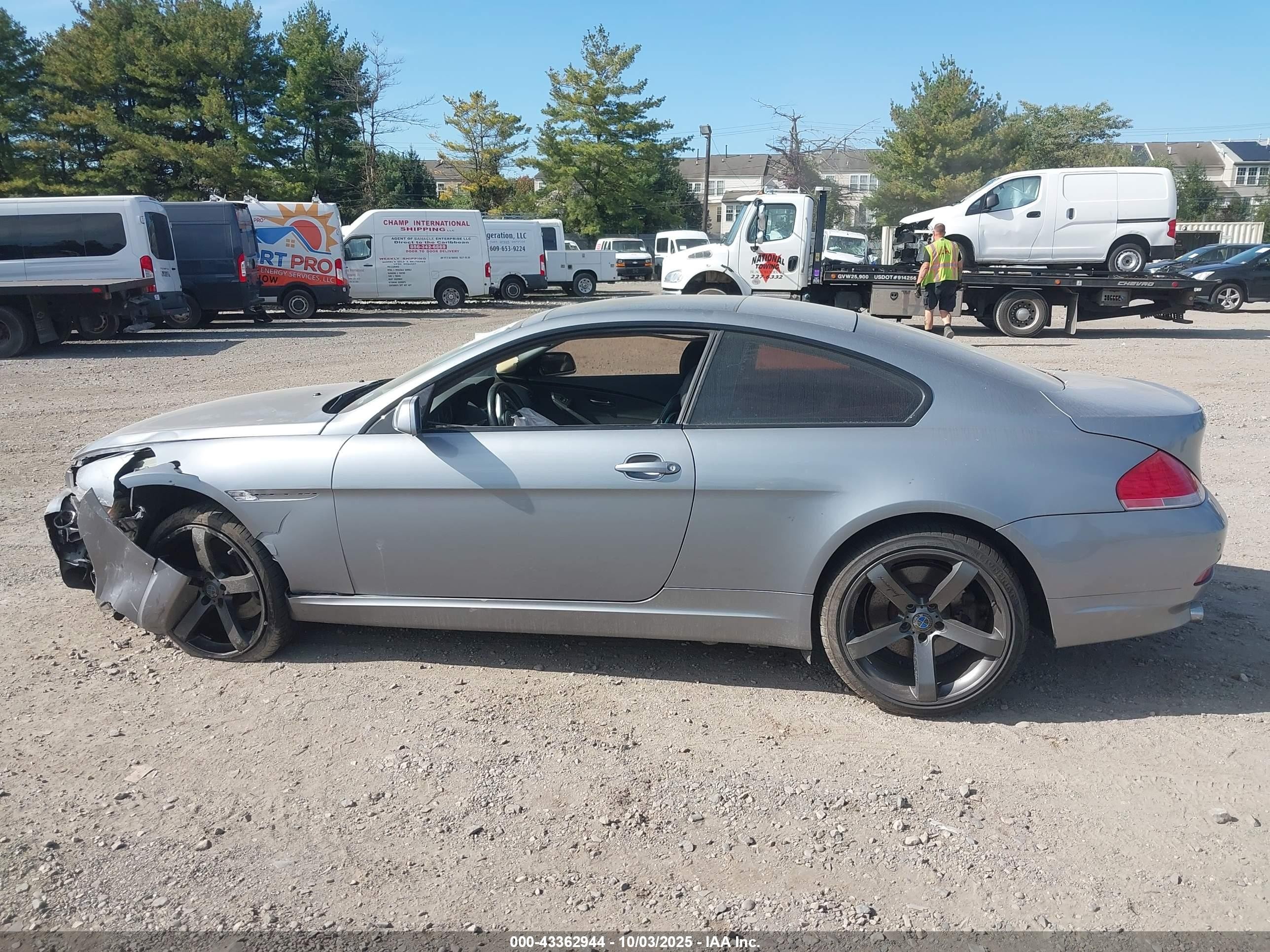 2005 Bmw 645ci   Silver vin: WBAEH73485B215835