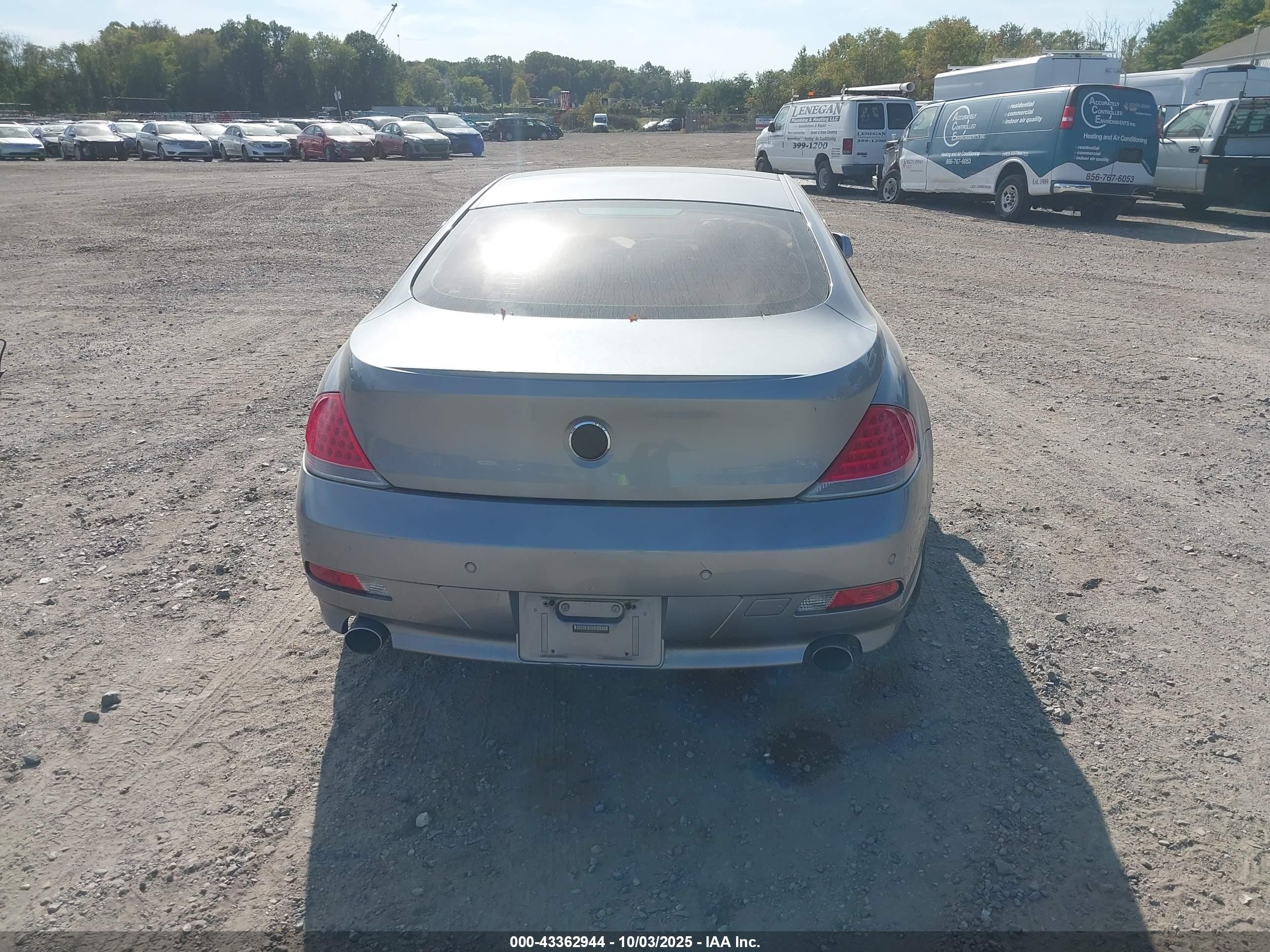 2005 Bmw 645ci   Silver vin: WBAEH73485B215835