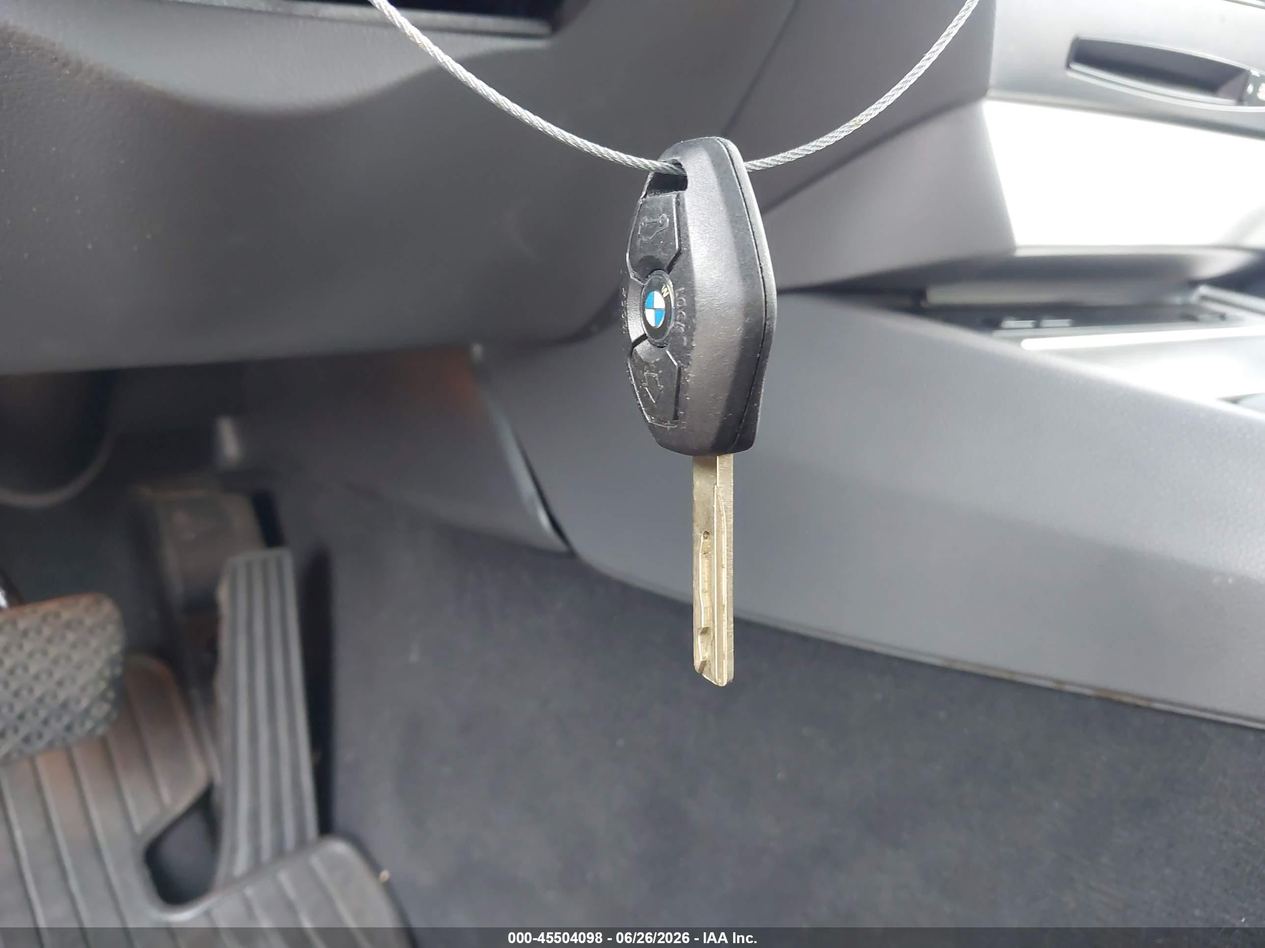 2005 Bmw 645ci   Серебряный vin: WBAEH73495B193988