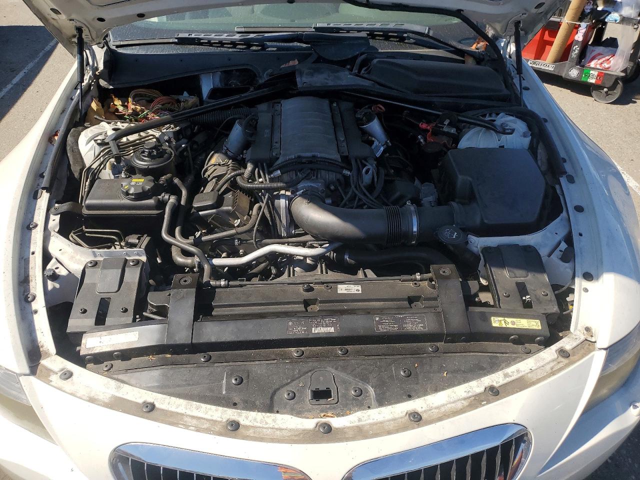 2005 Bmw 645 Ci Automatic White vin: WBAEH73495CF95099