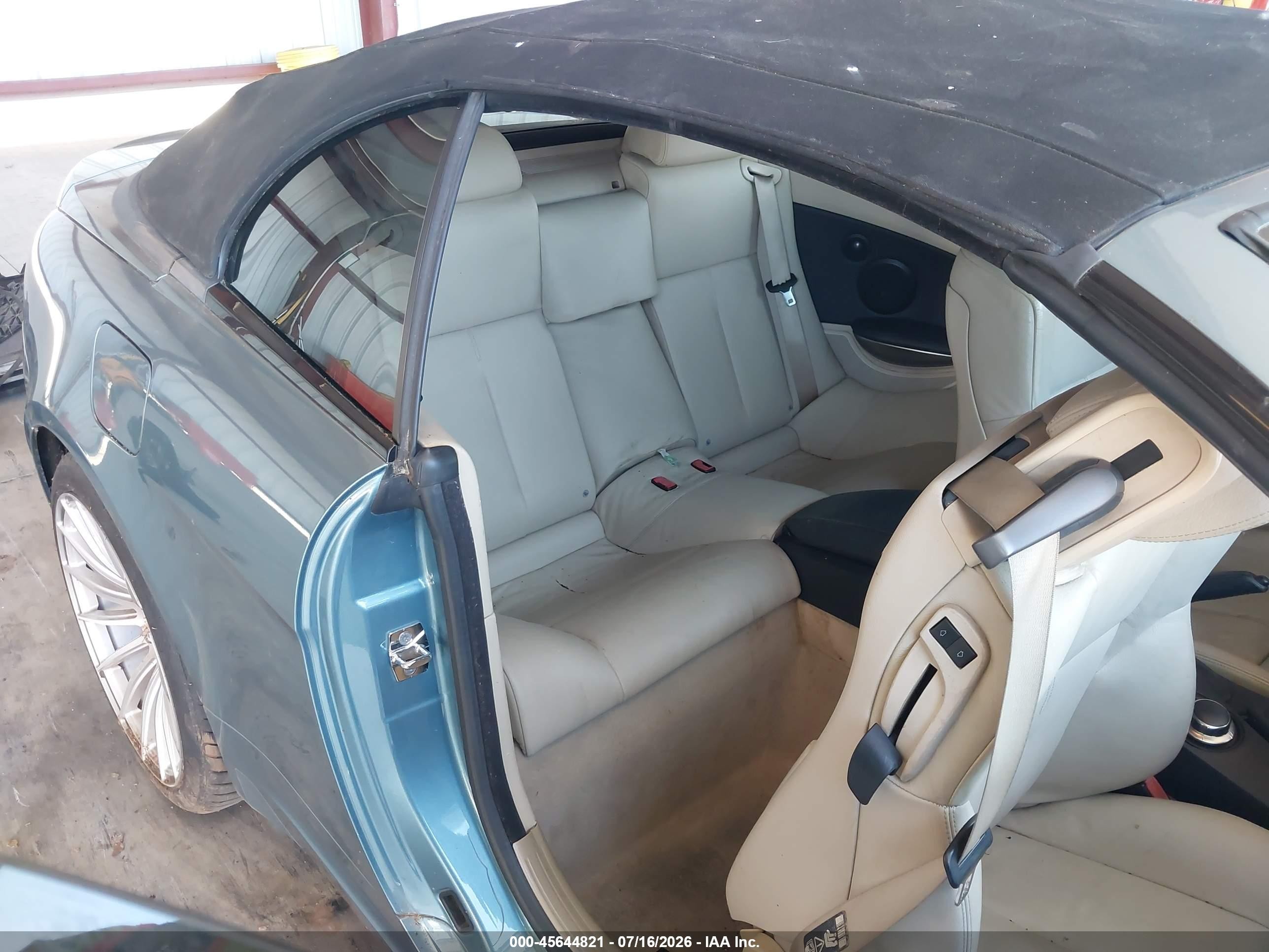 2006 Bmw 650i   Light Blue vin: WBAEK13416CN75796