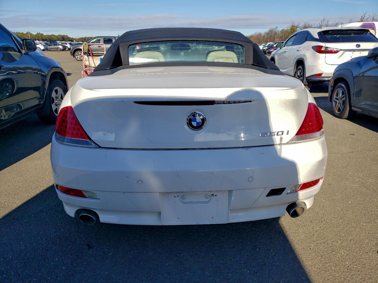2007 Bmw 650 I White vin: WBAEK13517CN84217