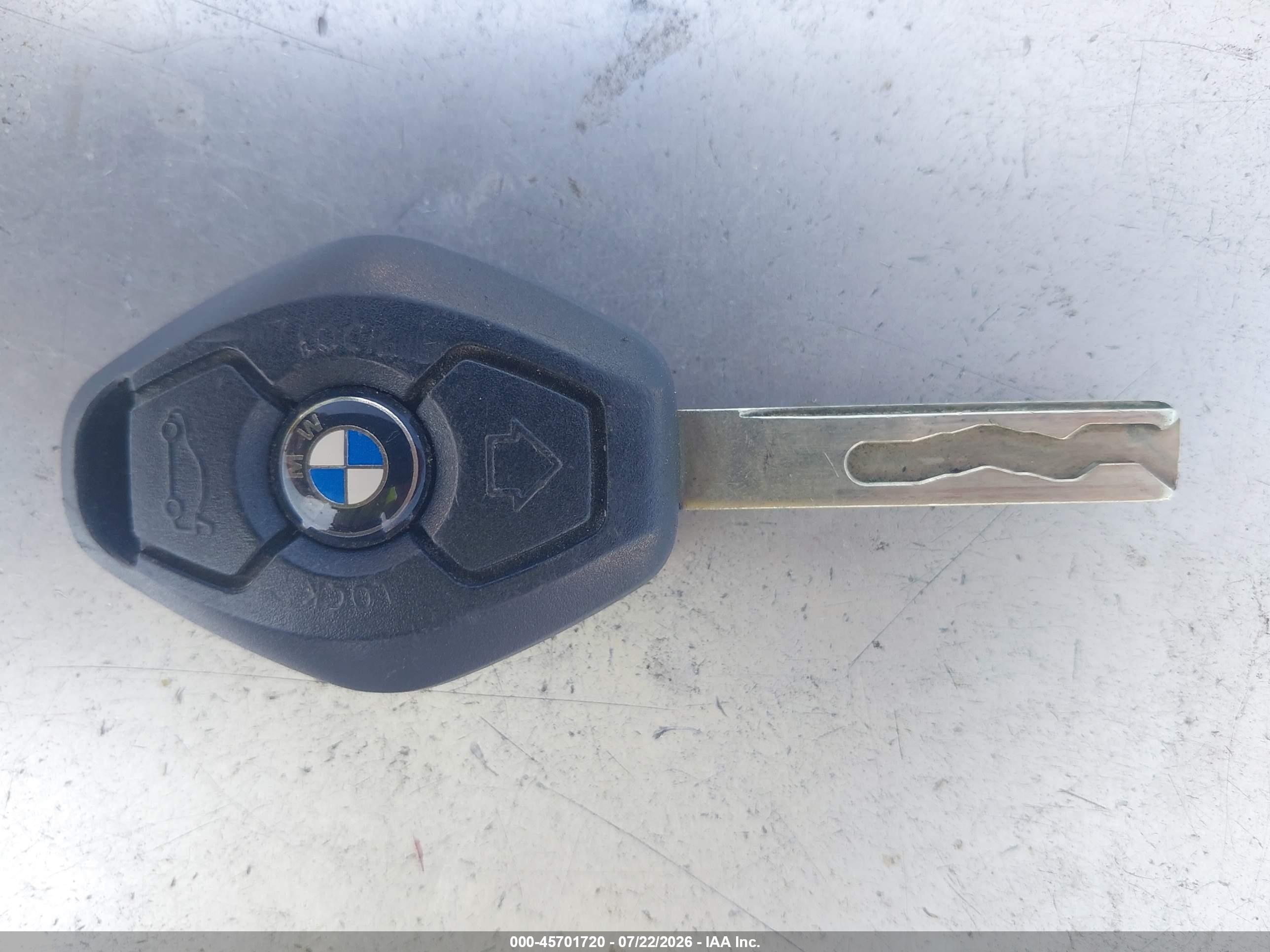 2004 Bmw 645ci   Champagne vin: WBAEK73404B321034