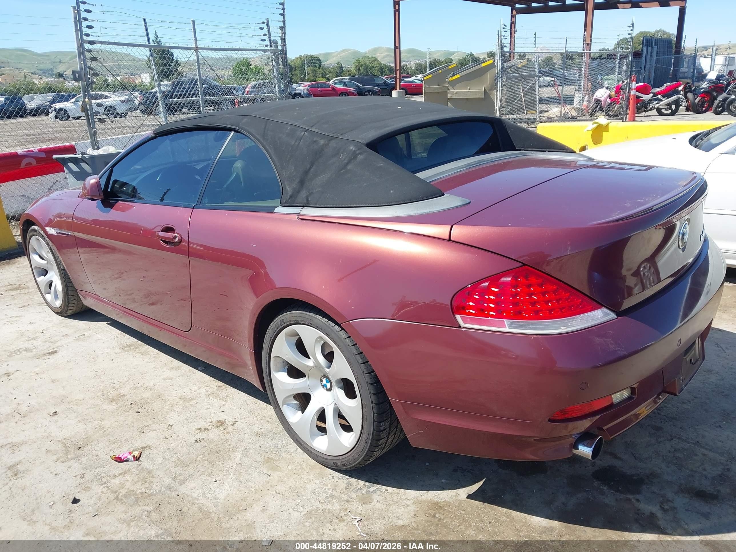 2005 Bmw 645ci   Burgundy vin: WBAEK73425B327807