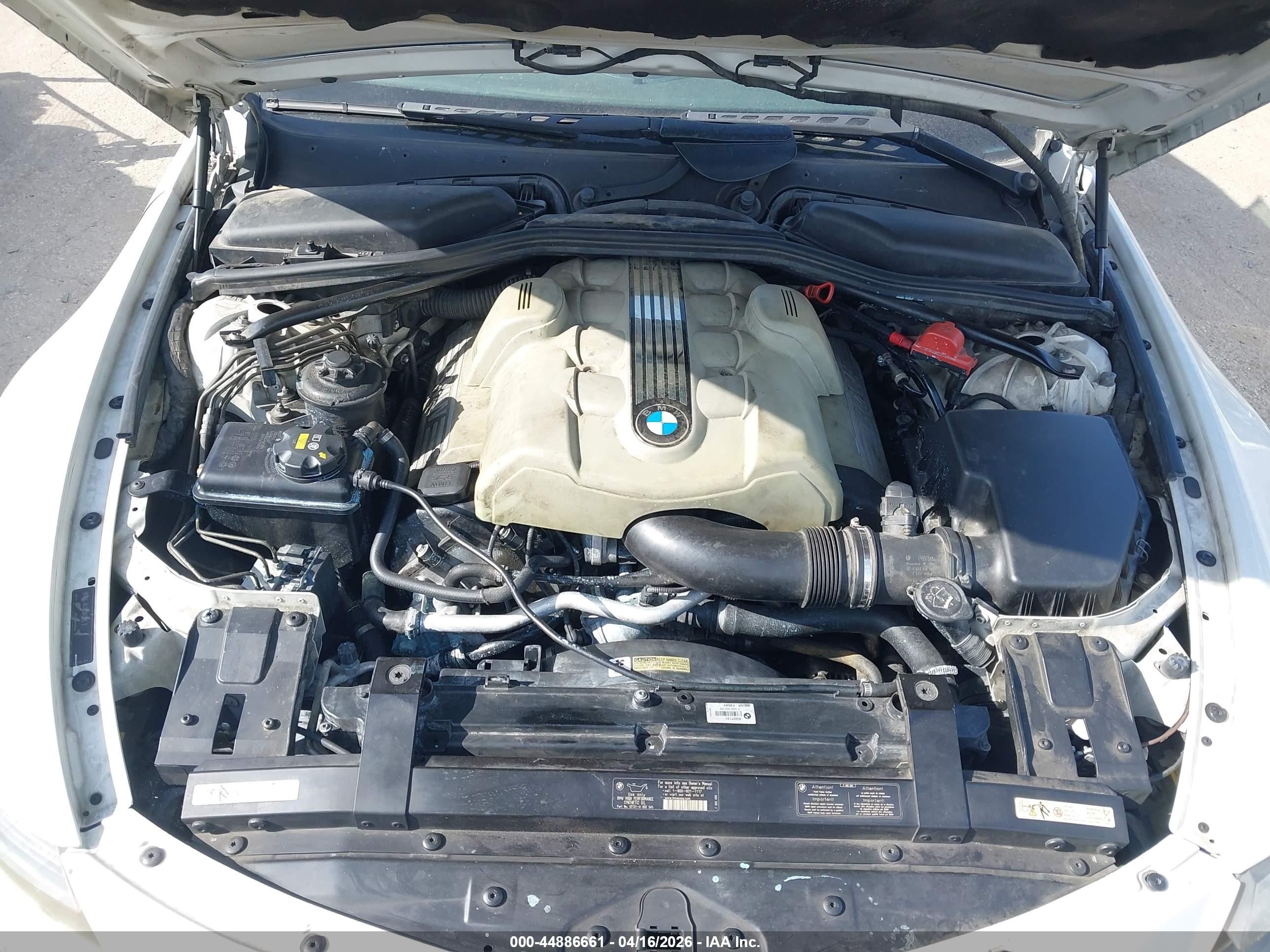 2005 Bmw 645ci   White vin: WBAEK73445B327131