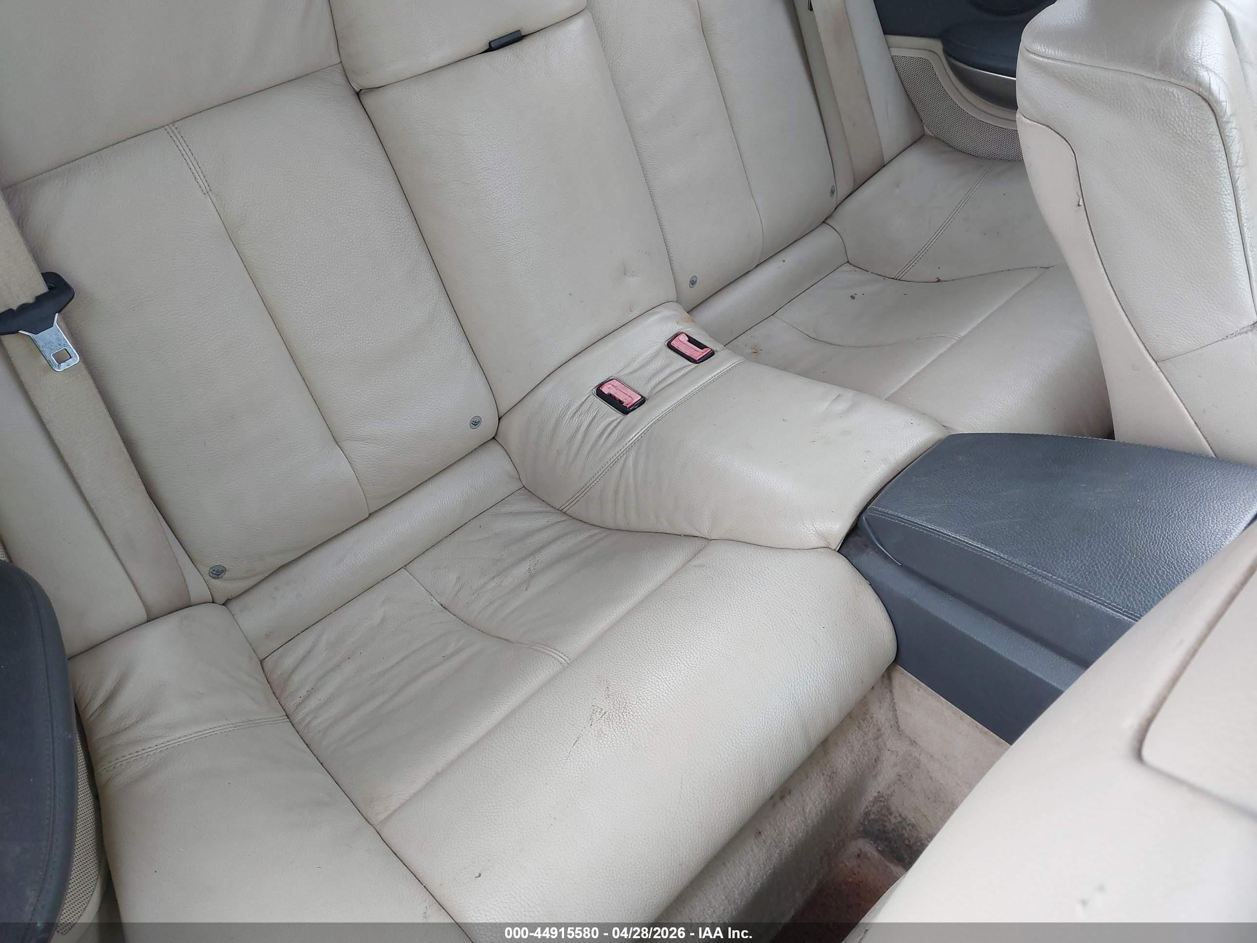 2005 Bmw 645ci Silver vin: WBAEK73455B261298