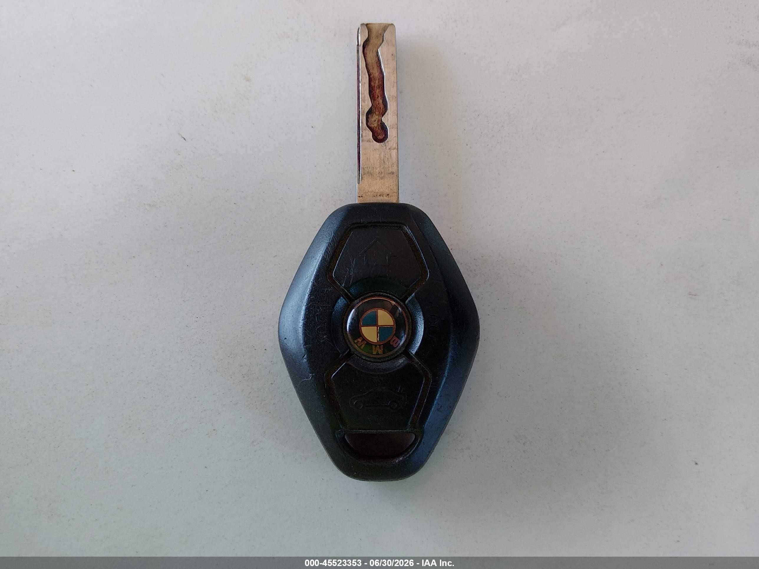 2005 Bmw 645ci   Серебряный vin: WBAEK73465B326952