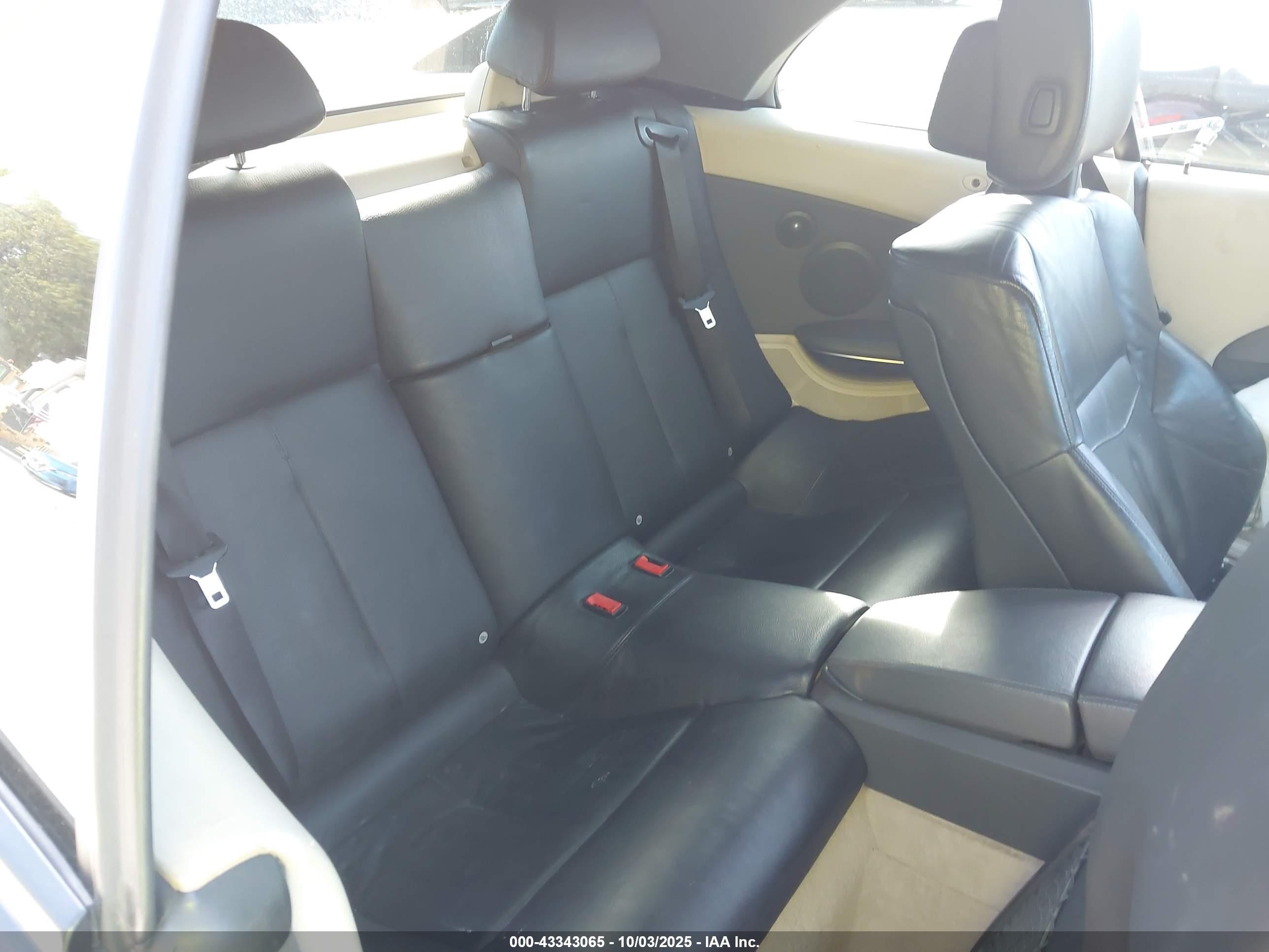 2005 Bmw 645ci   Black vin: WBAEK73475B261187
