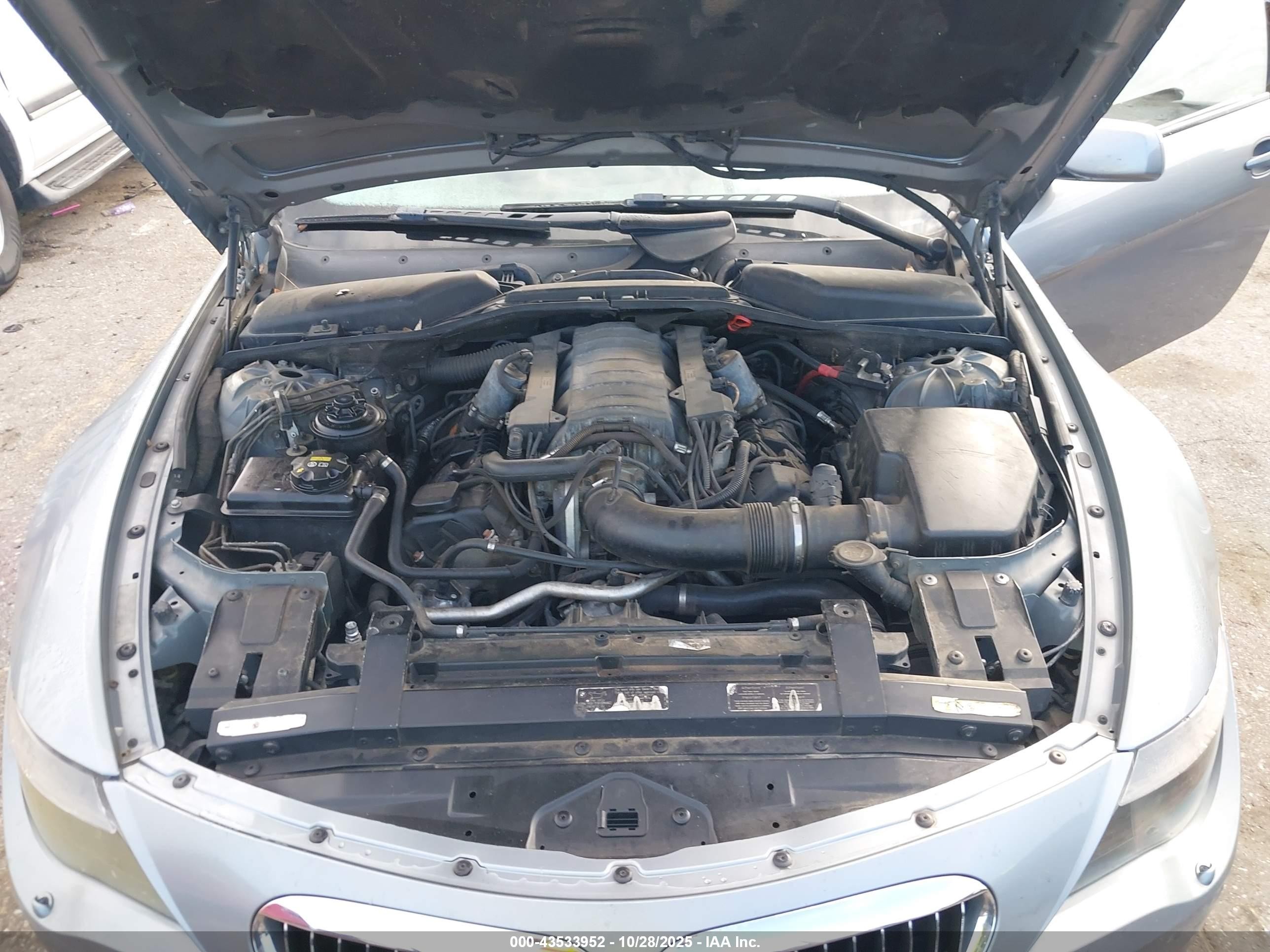 2005 Bmw 645ci   Серый vin: WBAEK73475B328399