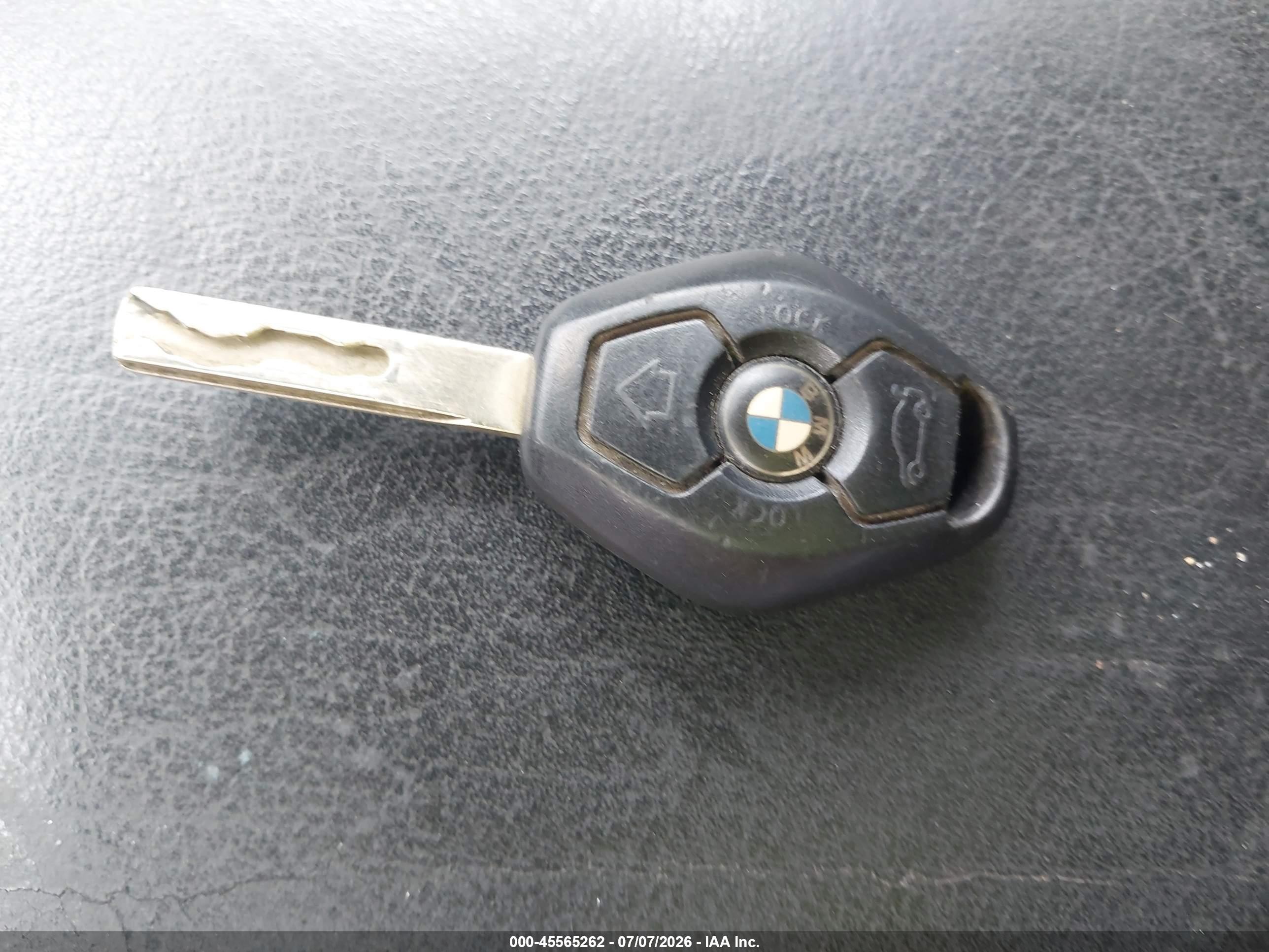 2004 Bmw 325it   Silver vin: WBAEN33434PC13108