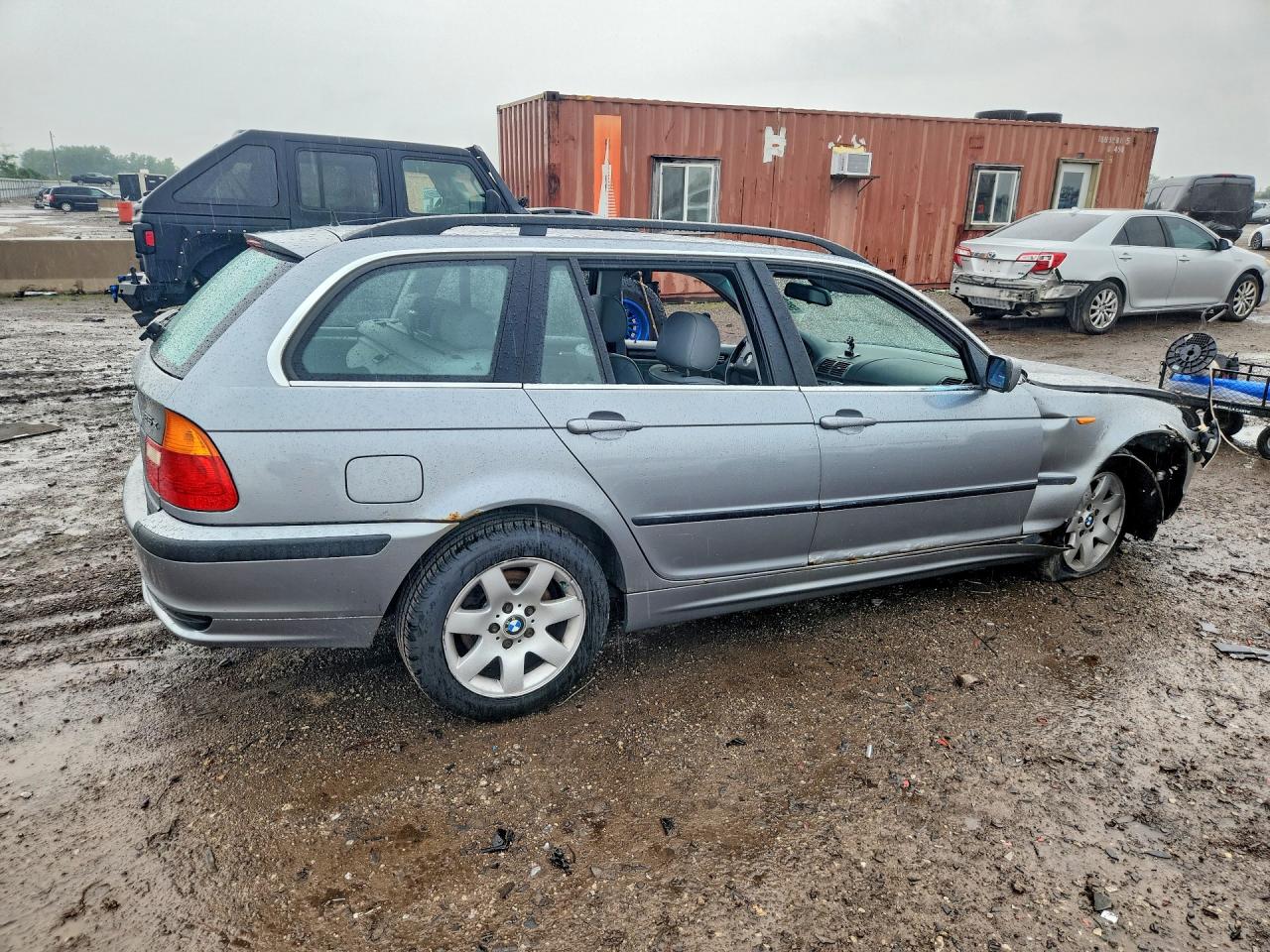 2003 Bmw 325 Xit Gray vin: WBAEP33403PF03413