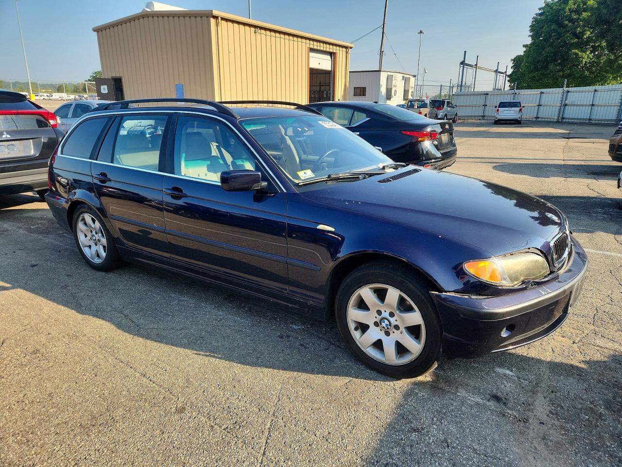 2003 Bmw 325 Xit Blue vin: WBAEP33453PF02953