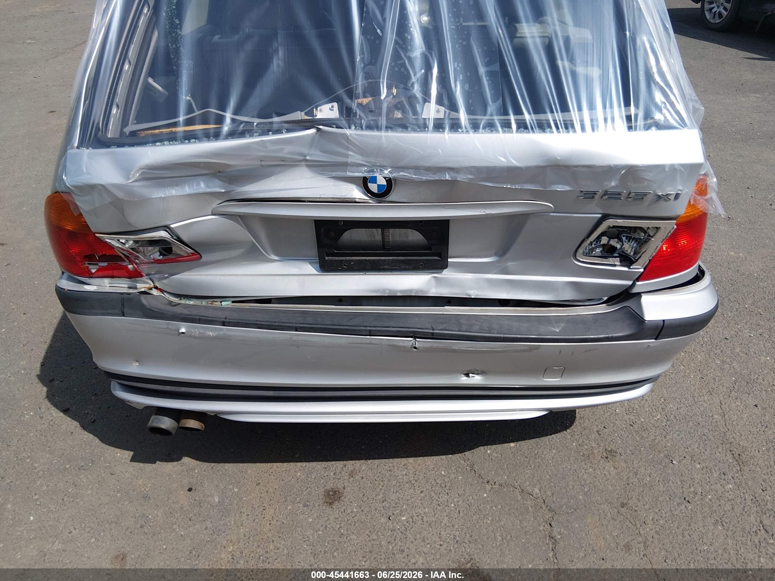 2003 Bmw 325xit   Silver vin: WBAEP33483PF01585