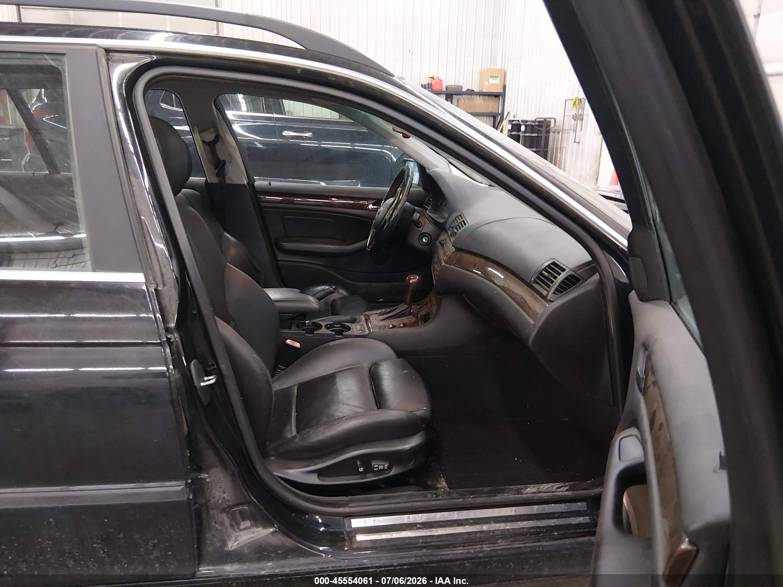 2003 Bmw 3 Series 325xi Black vin: WBAEP33483PF03045