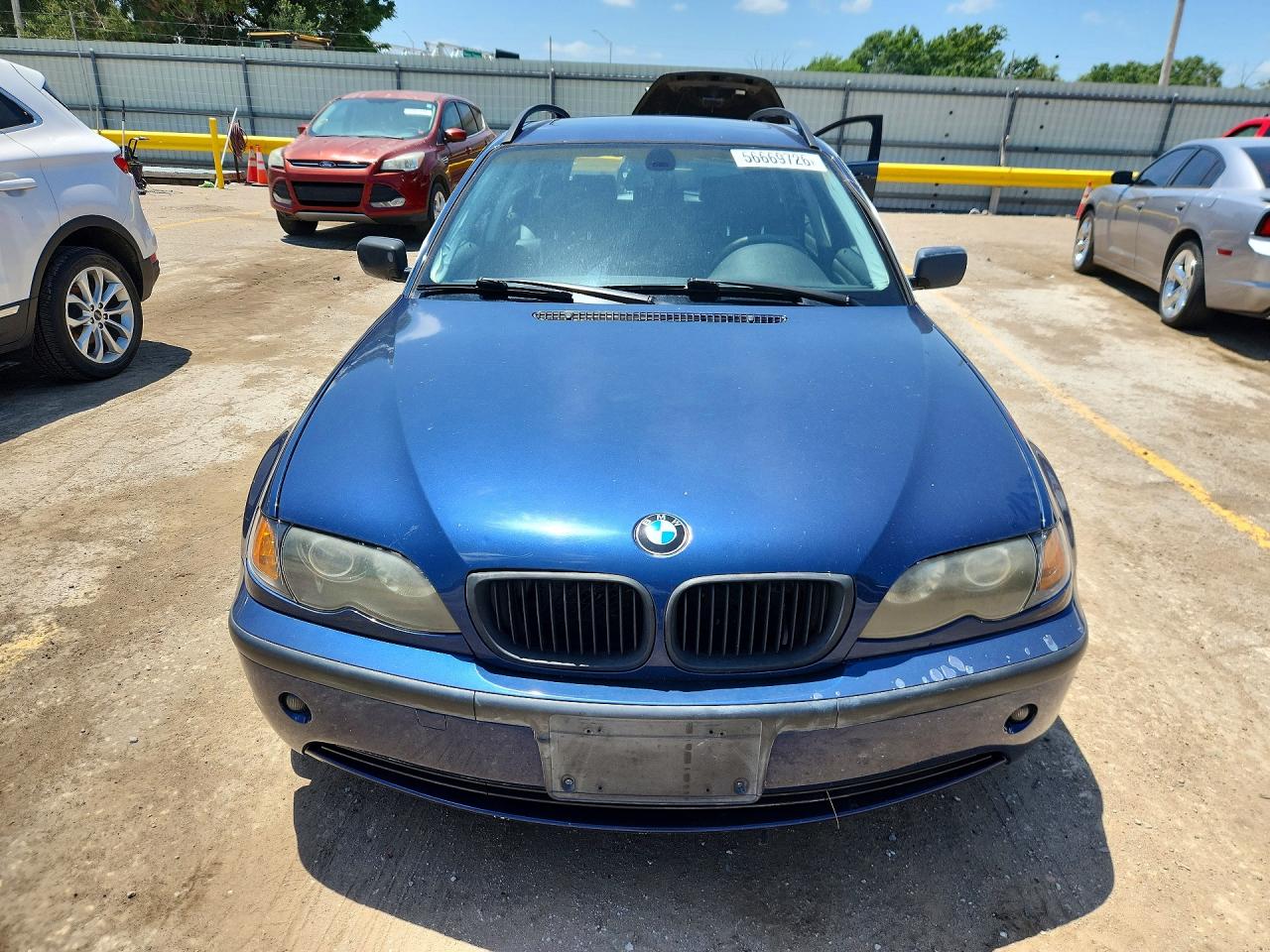 2004 Bmw 325 Xit Blue vin: WBAEP33484PF03547