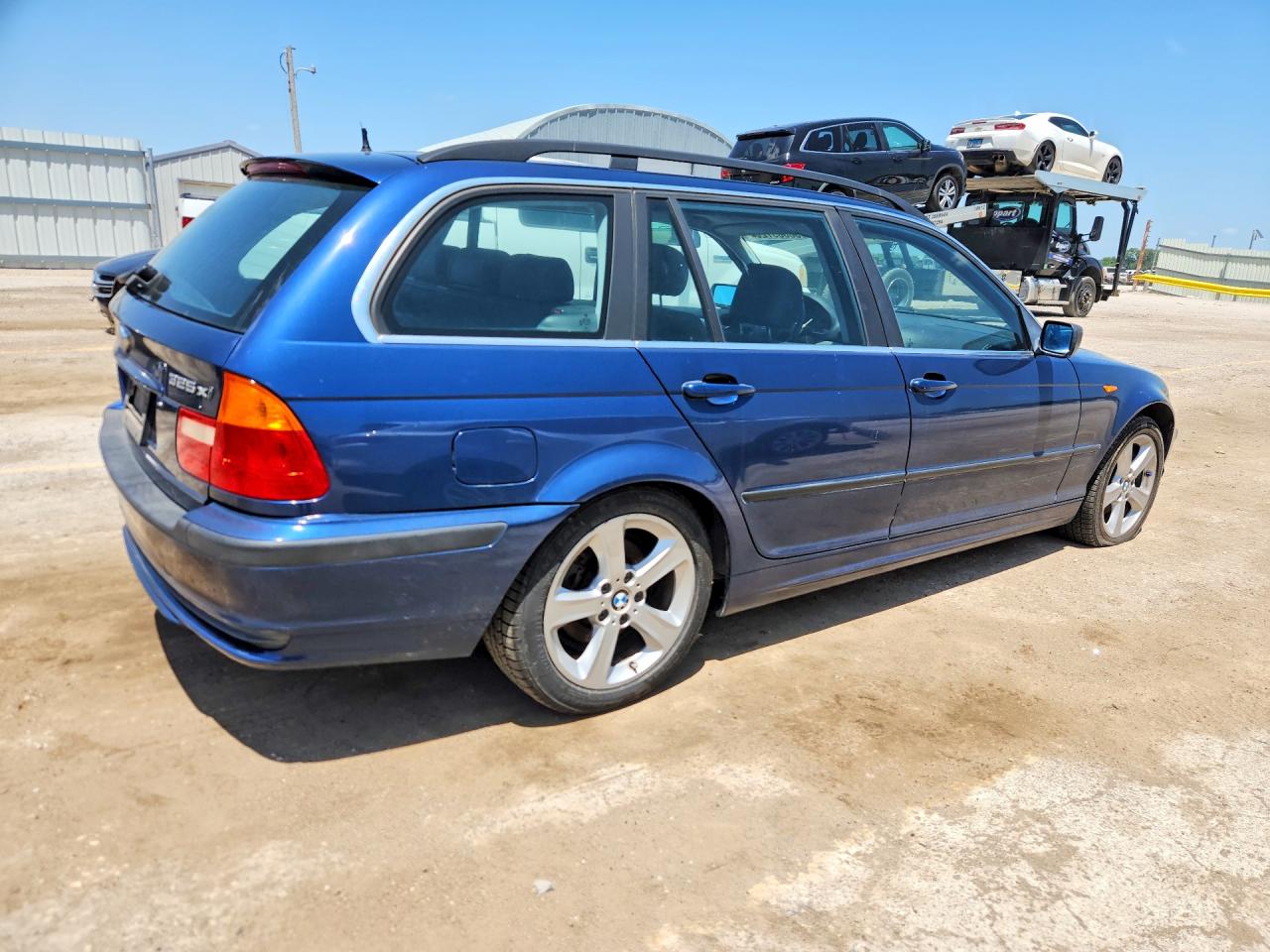 2004 Bmw 325 Xit Blue vin: WBAEP33484PF03547