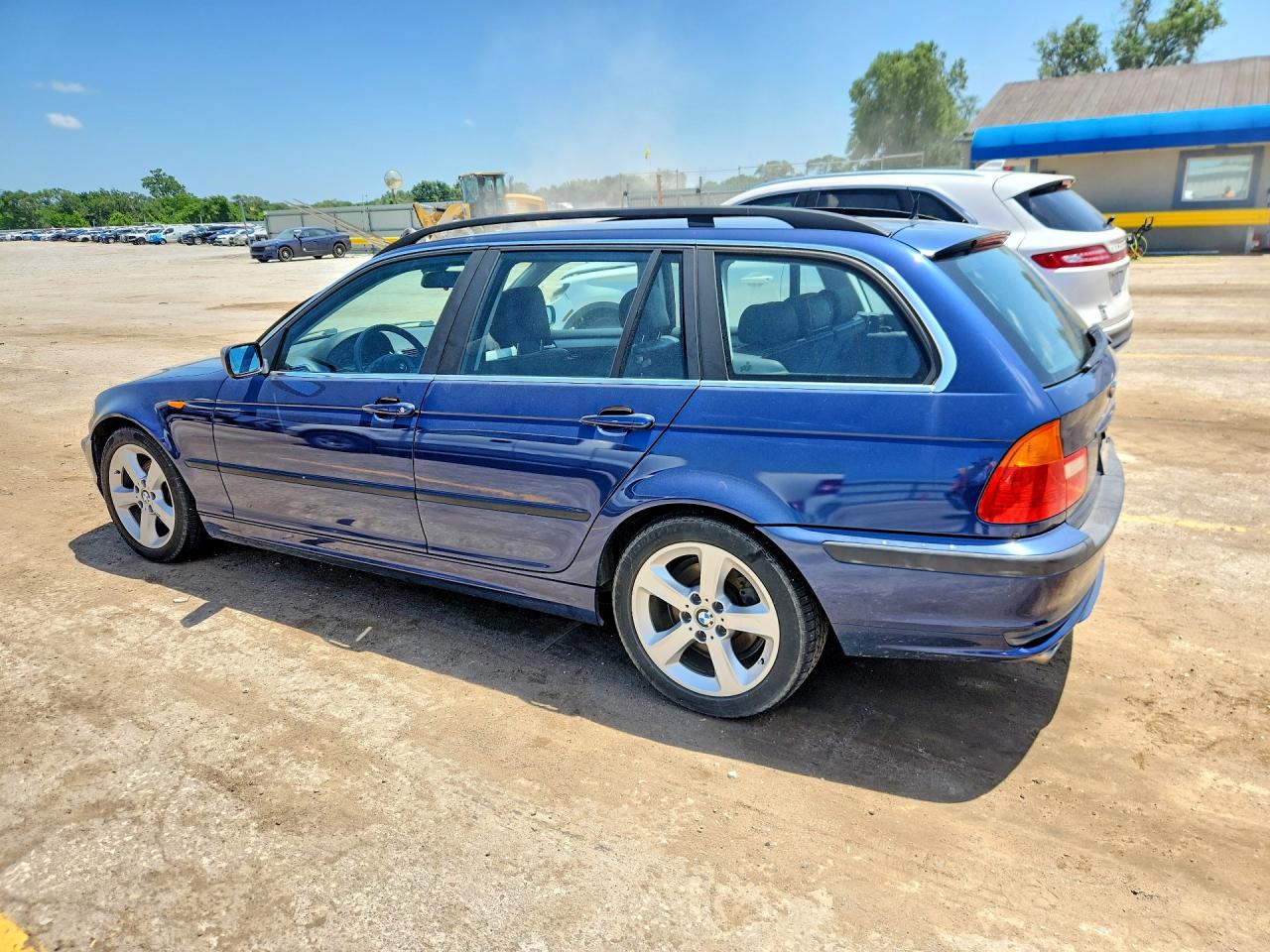 2004 Bmw 325 Xit Blue vin: WBAEP33484PF03547