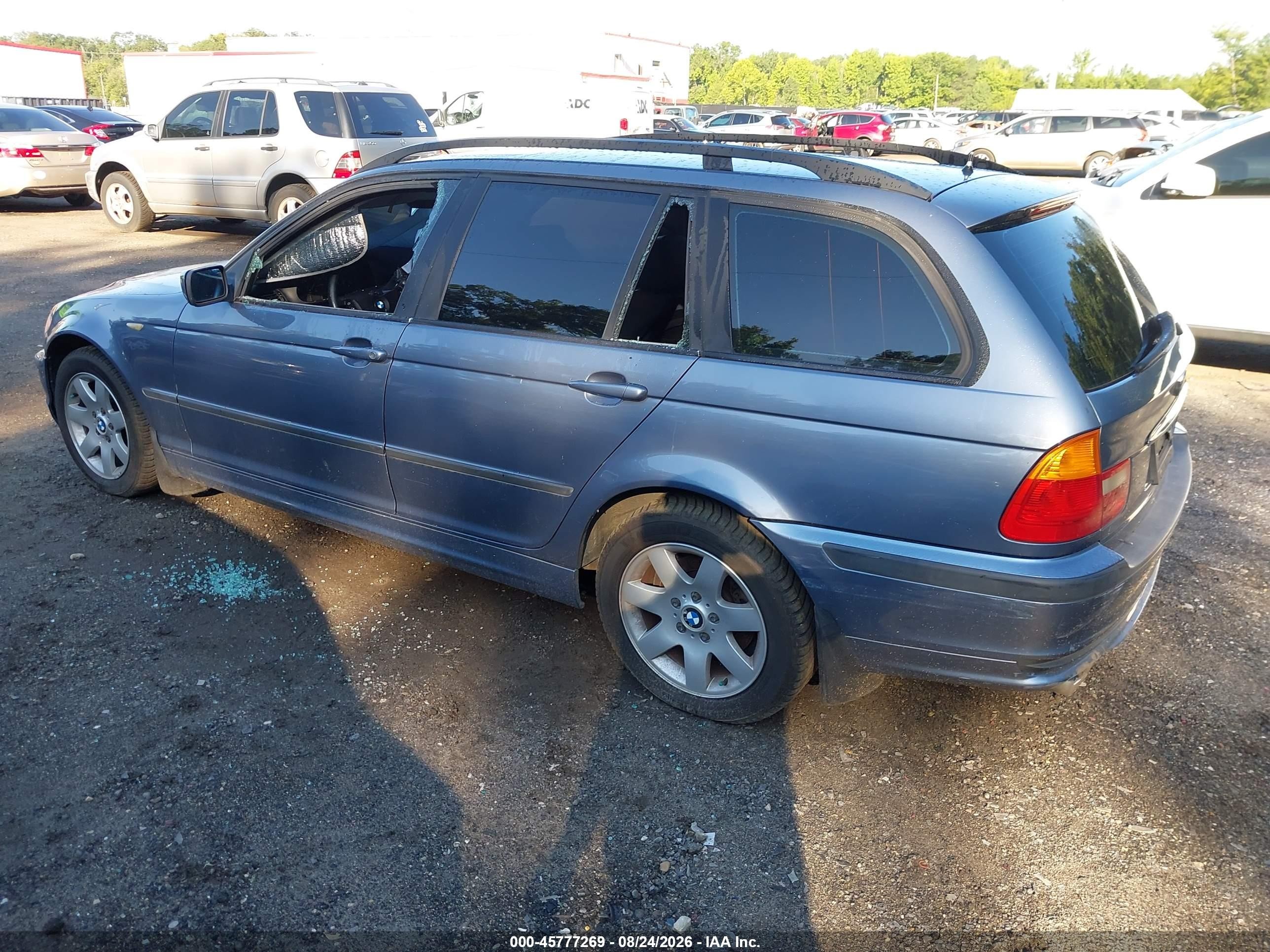 2004 Bmw 325xit   Blue vin: WBAEP33484PF03676
