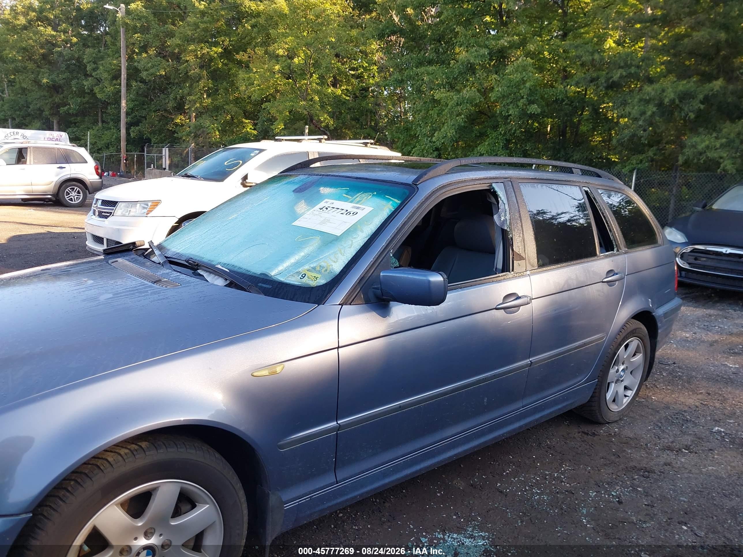 2004 Bmw 325xit   Blue vin: WBAEP33484PF03676