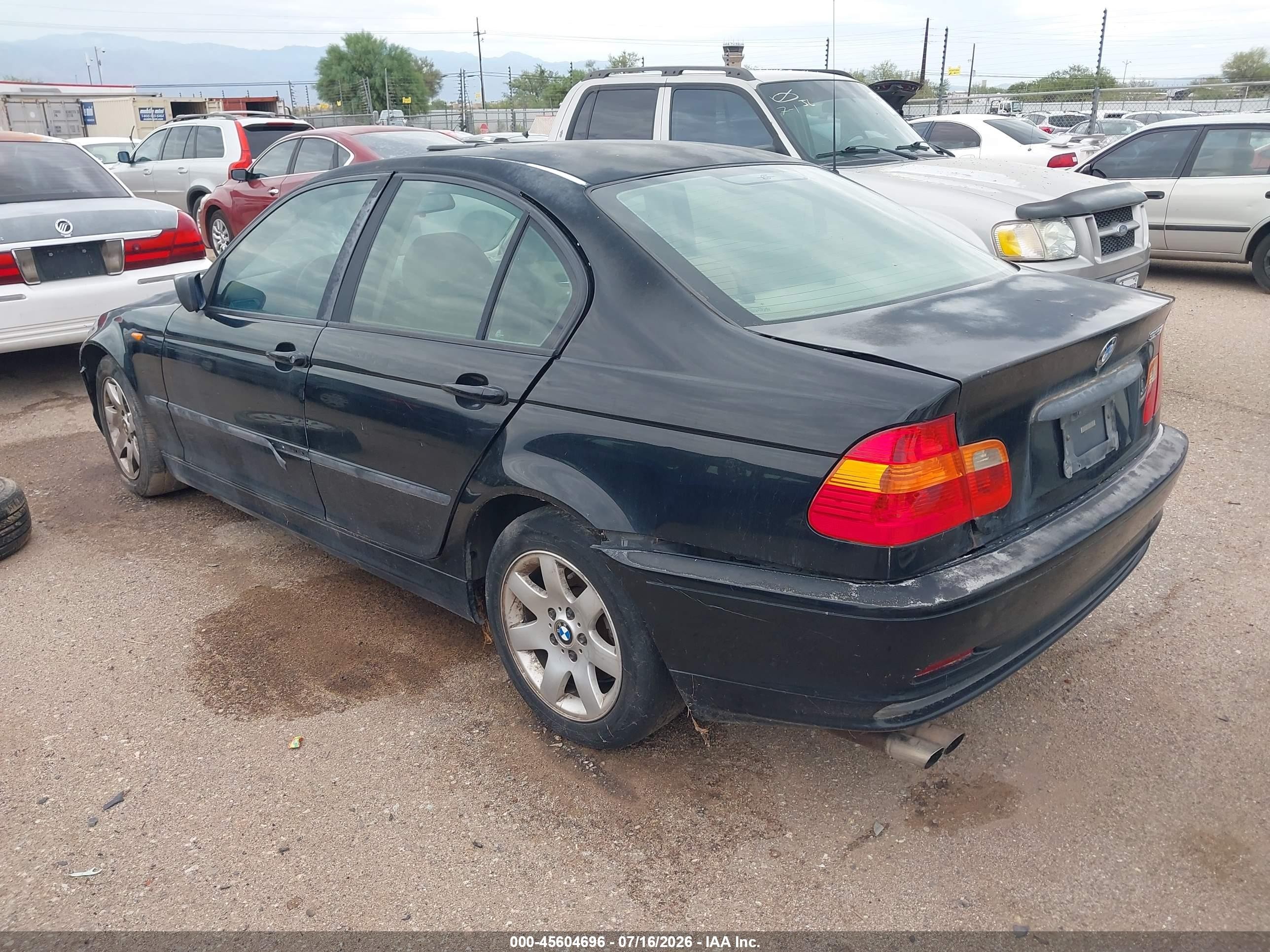 2002 Bmw 325i   Black vin: WBAET37402NG73822