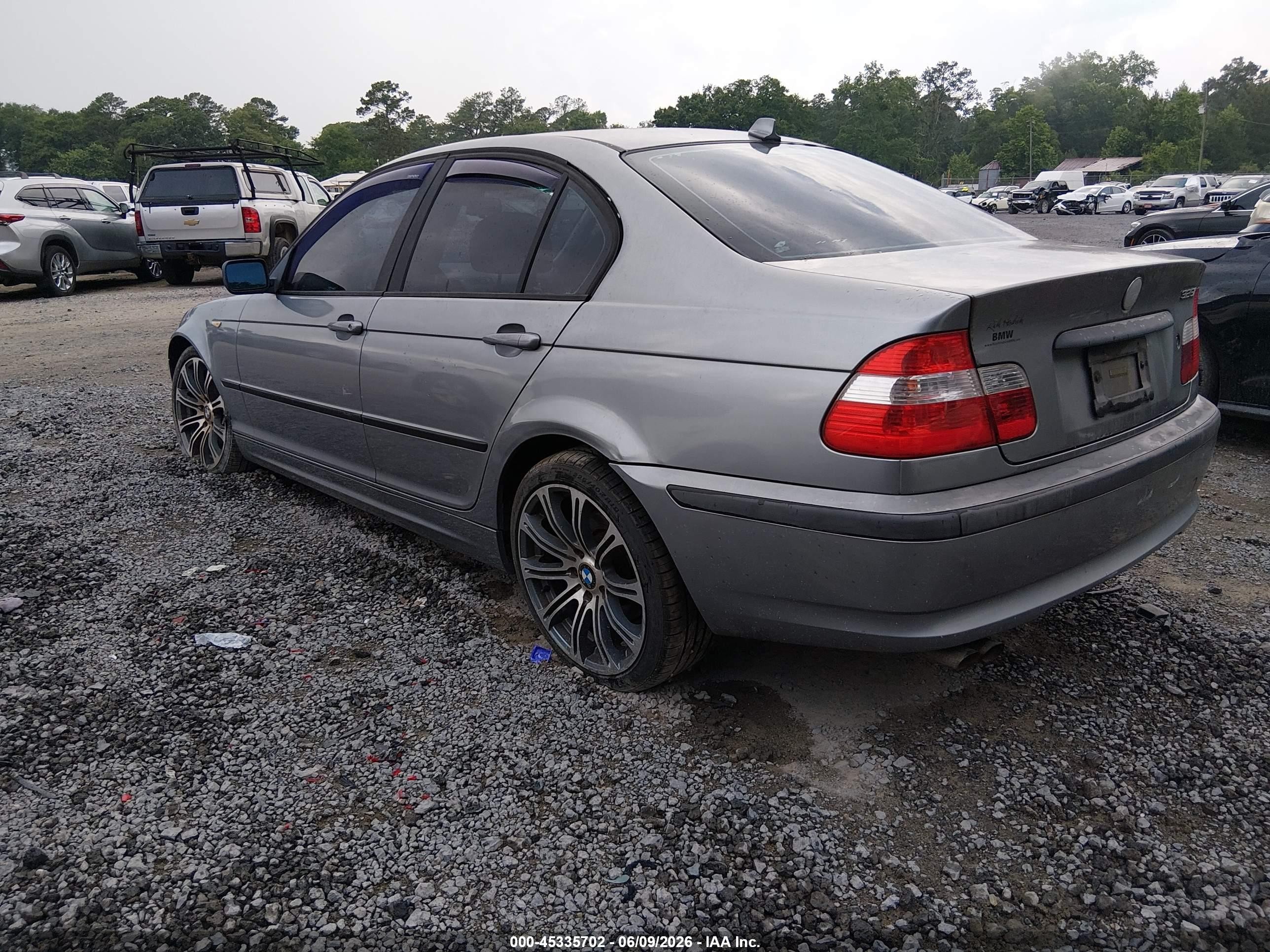 2004 Bmw 325i   Серебряный vin: WBAET37414NJ80862