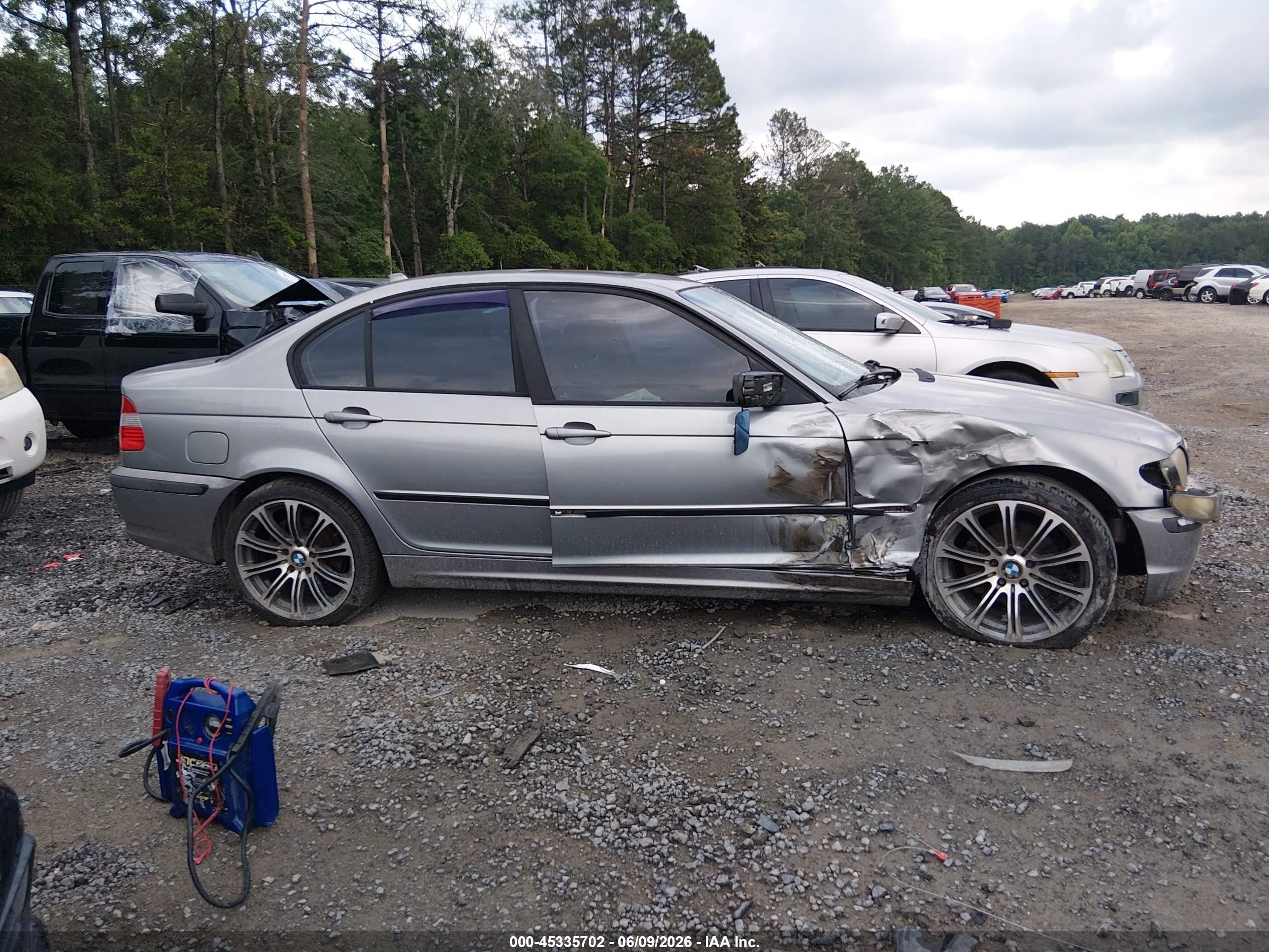2004 Bmw 325i   Серебряный vin: WBAET37414NJ80862