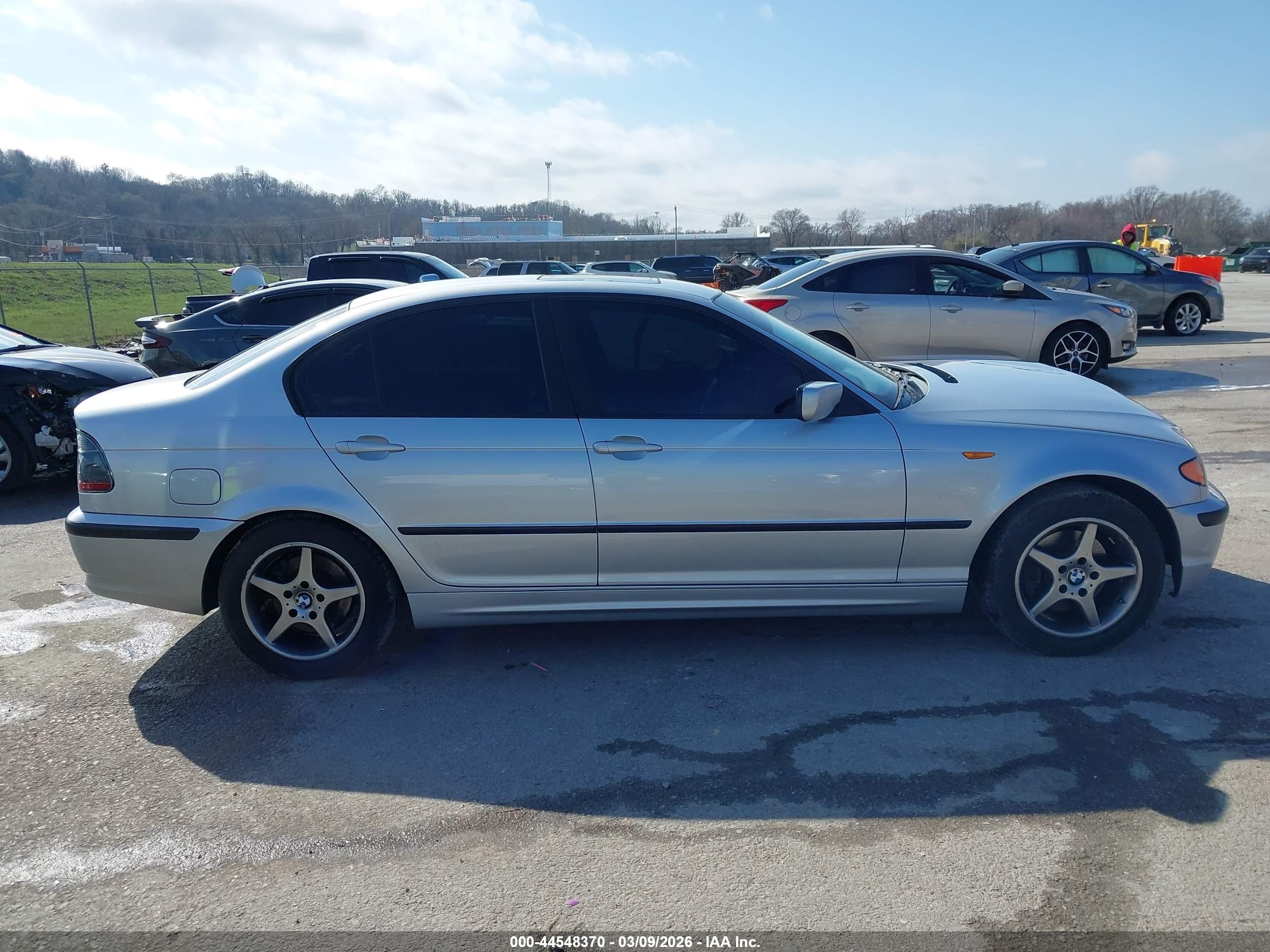 2003 Bmw 325i   Silver vin: WBAET37423NJ29420