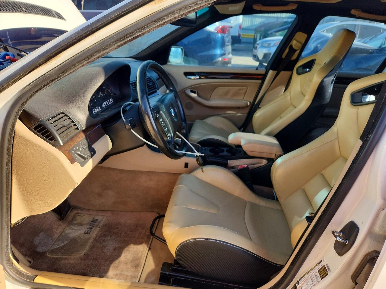 2005 Bmw 325 I Белый vin: WBAET37425NJ85442