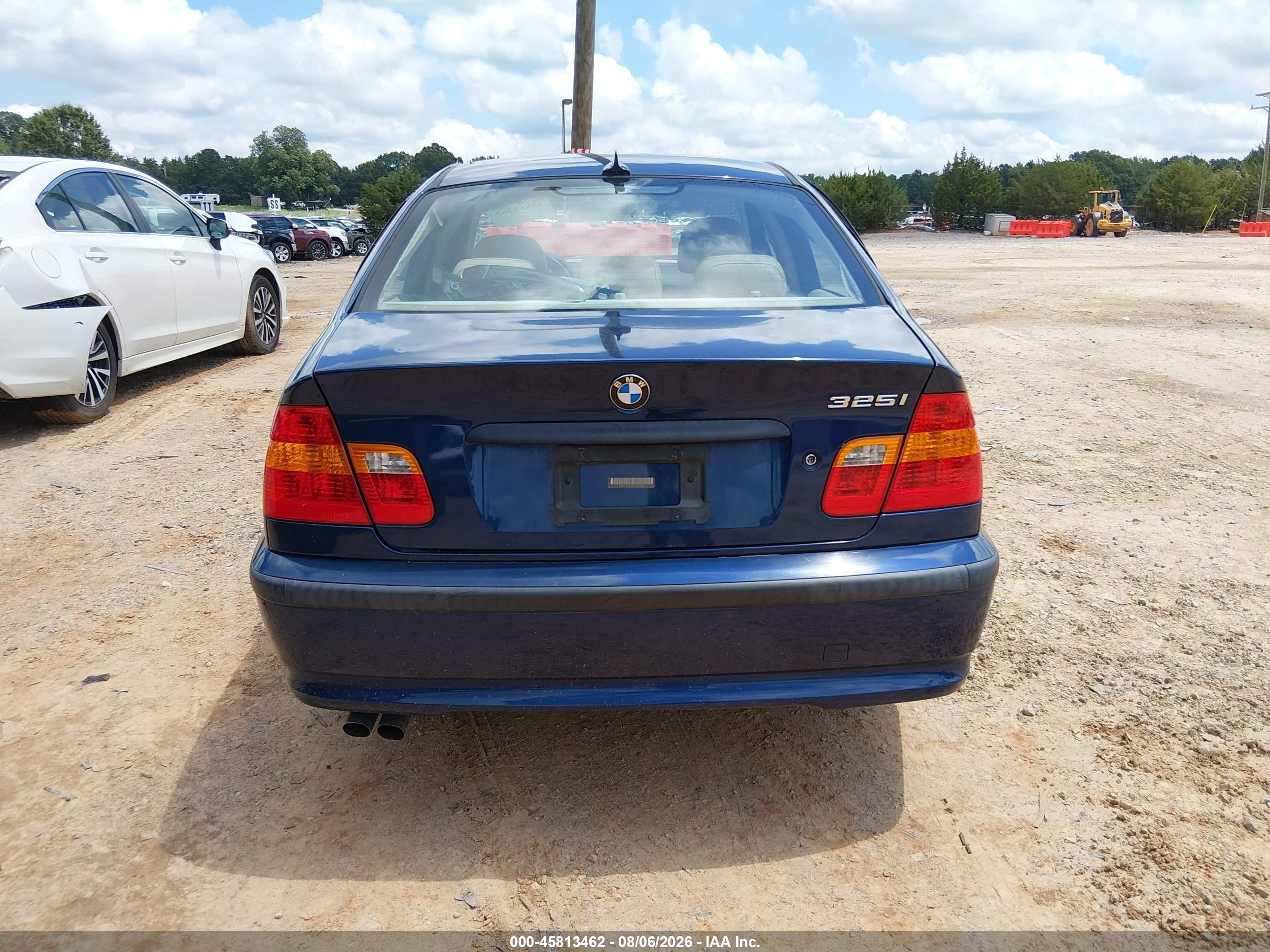 2004 Bmw 325i   Blue vin: WBAET37434NJ82368