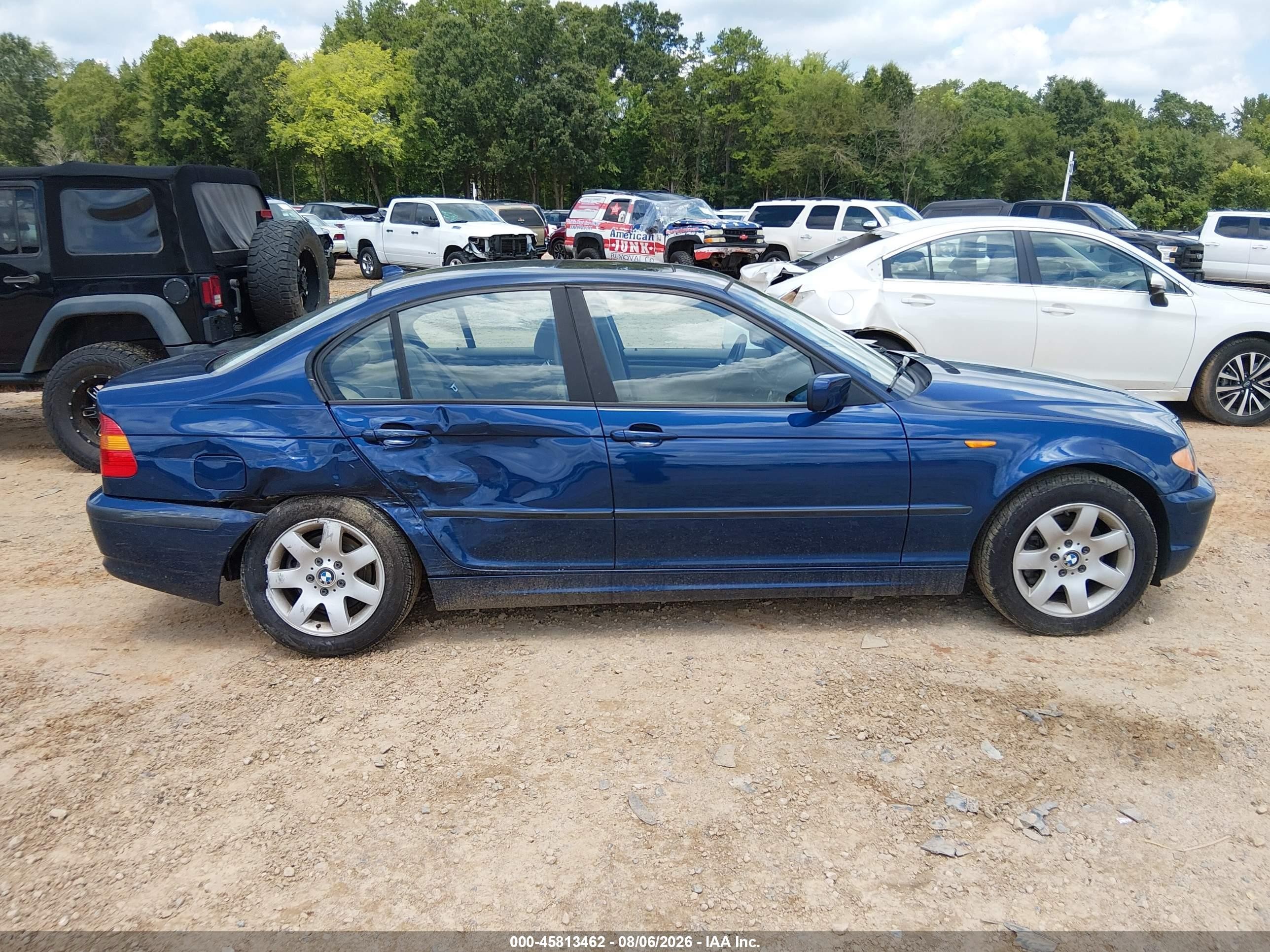 2004 Bmw 325i   Blue vin: WBAET37434NJ82368